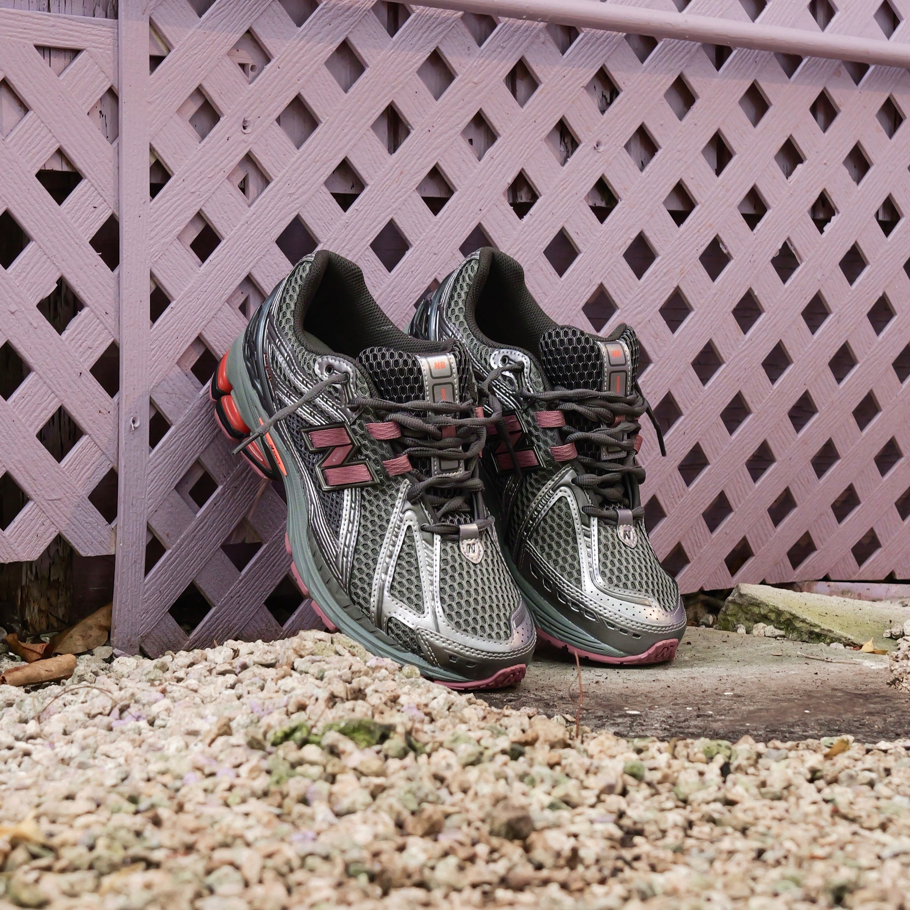 Mens New Balance 1906R (Metallic Rosewood) U190629R - New Balance