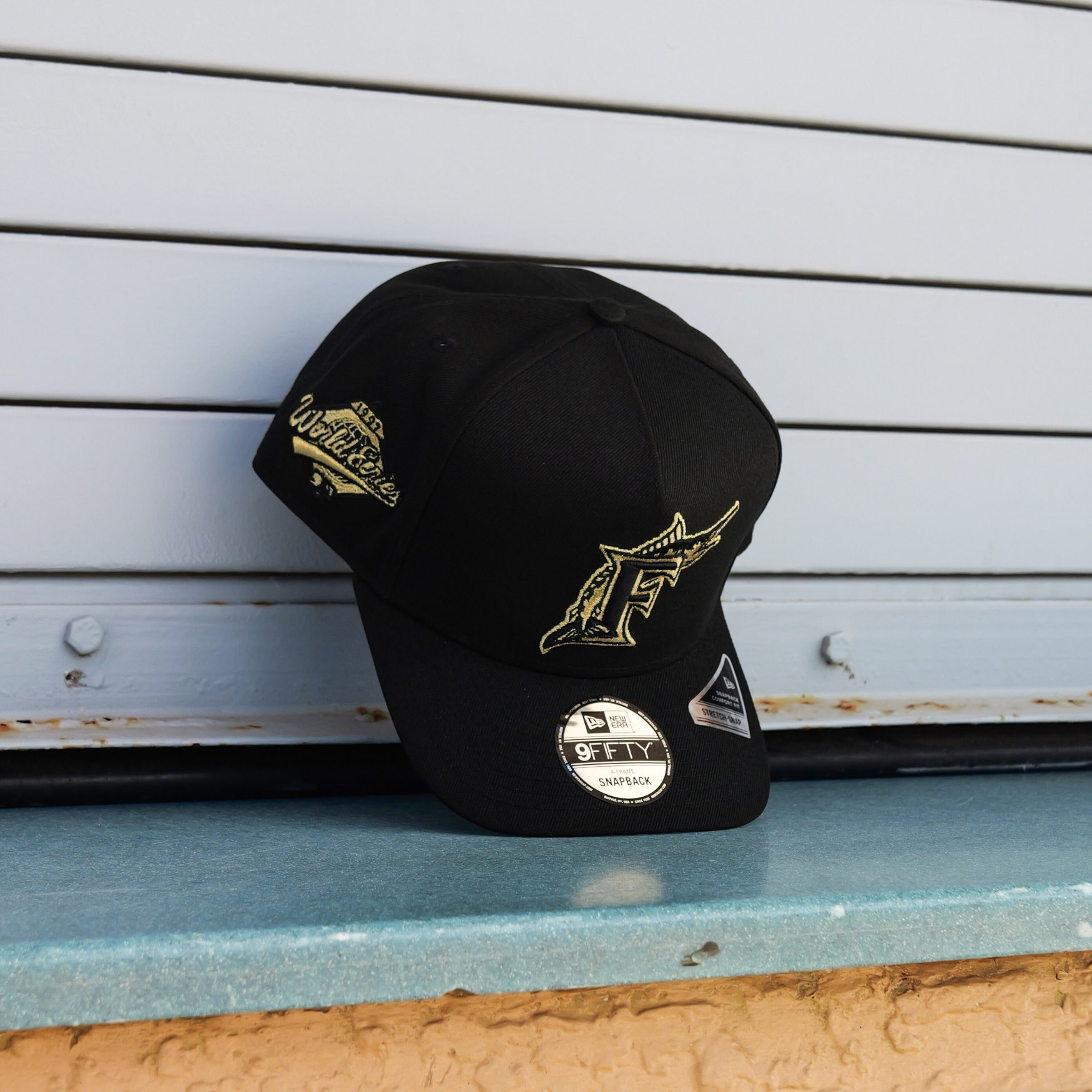New Era Florida Marlins 1997 World Series 9FIFTY A-Frame Snapback-(Black/Gold) - New Era