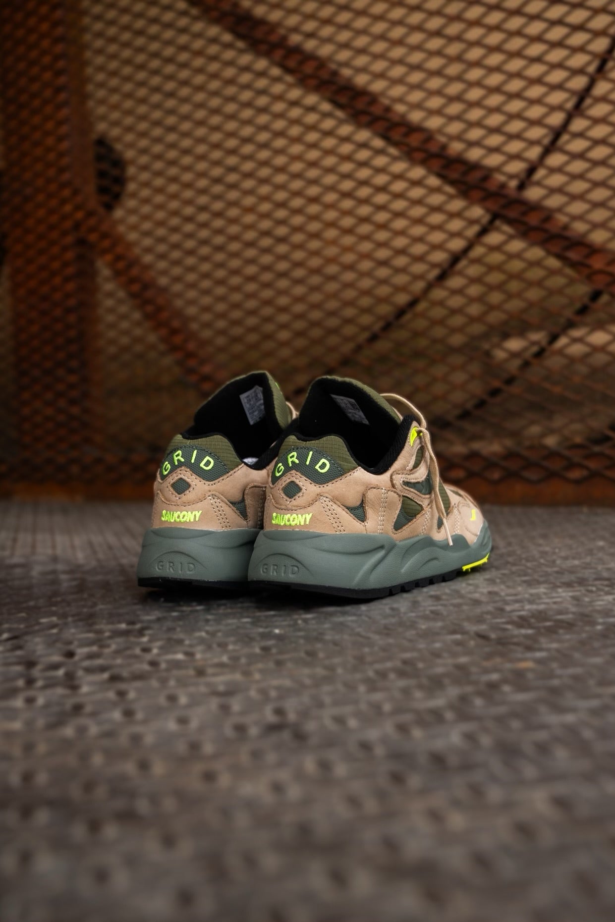 Mens Saucony Grid Shadow 2 Premium (Avocado/Volt) - Saucony