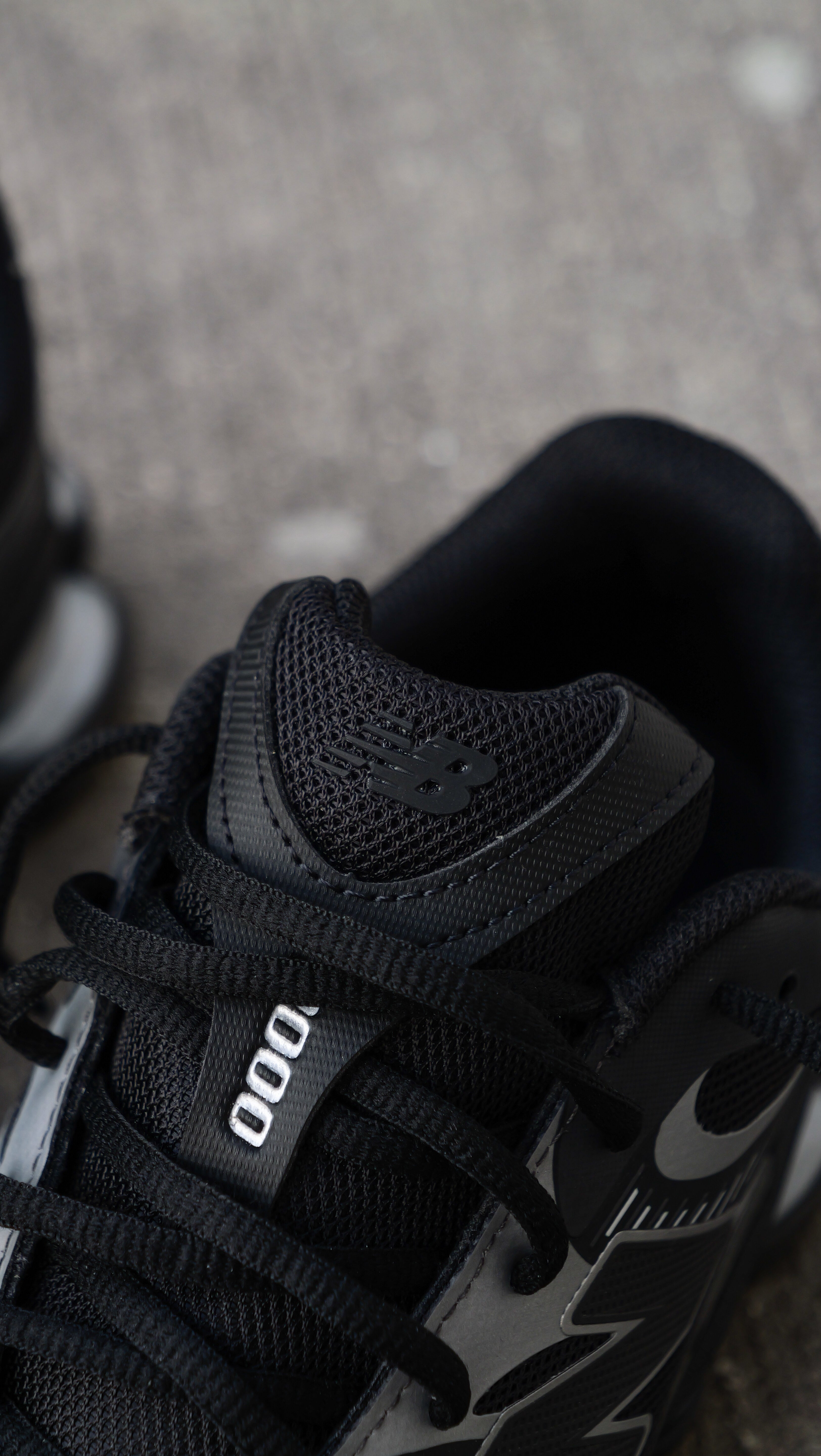 New Balance Abzorb 2000 (Black/Silver) - New Balance