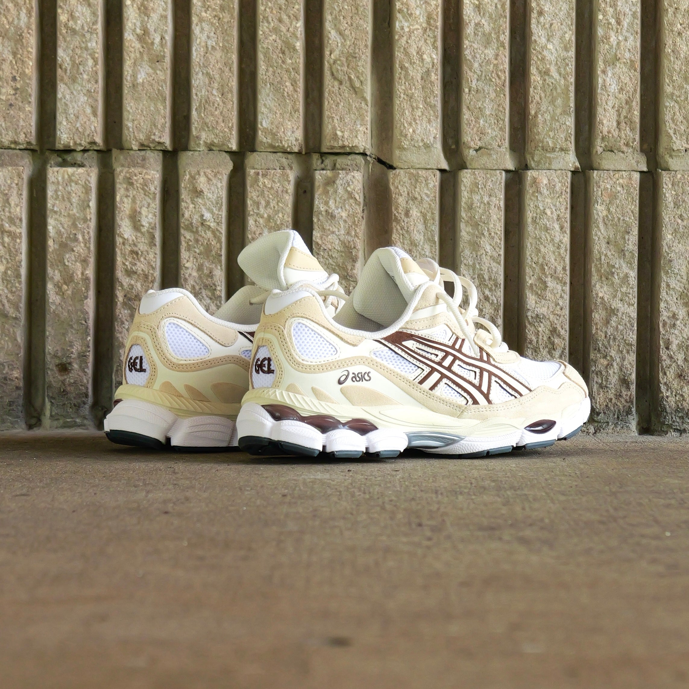 Mens Asics Gel-NYC (White/Roasted Coffee) - ASICS