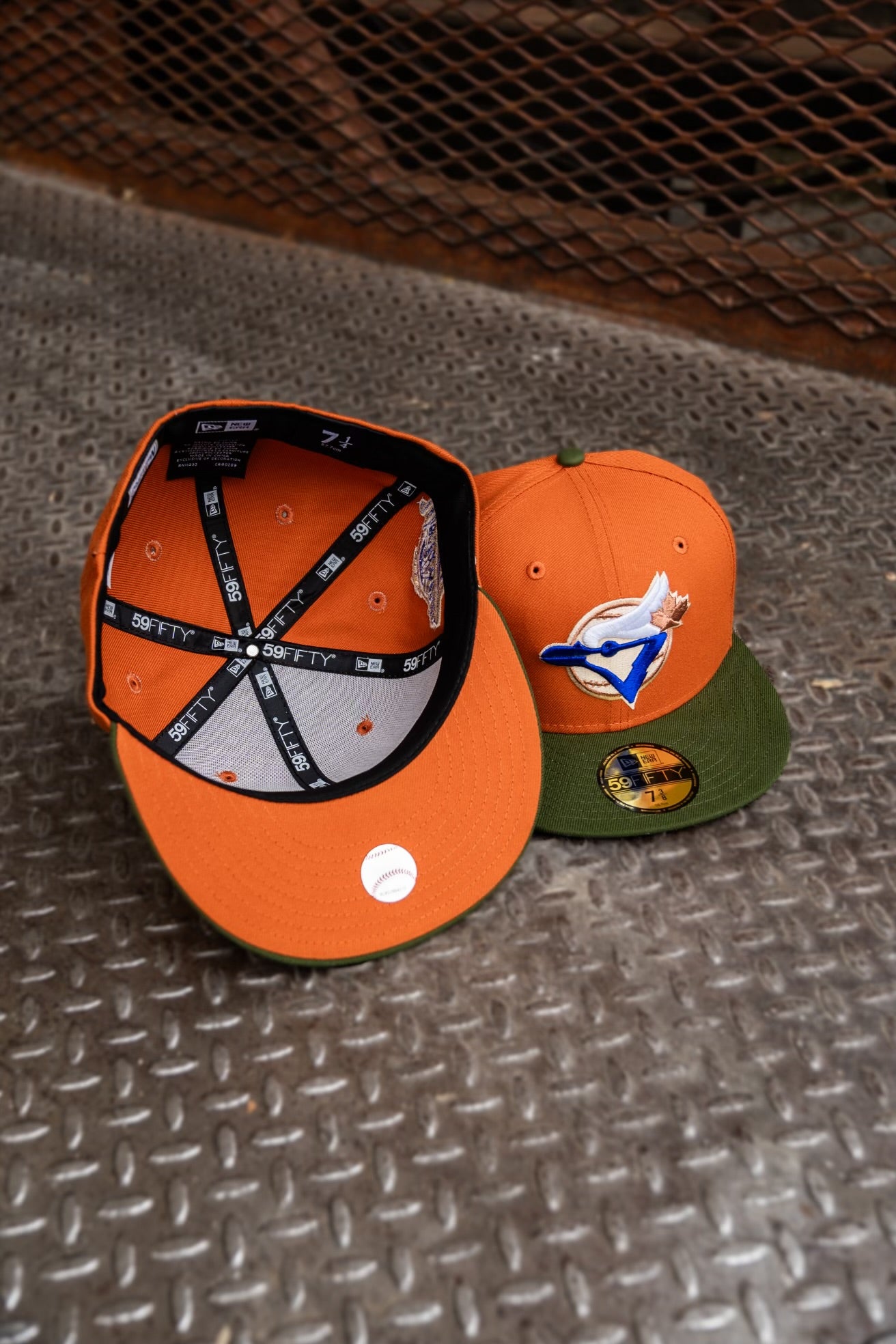 New Era Toronto Blue Jays 1992 World Series Orange UV (Orange/Olive) 59Fifty Fitted - New Era