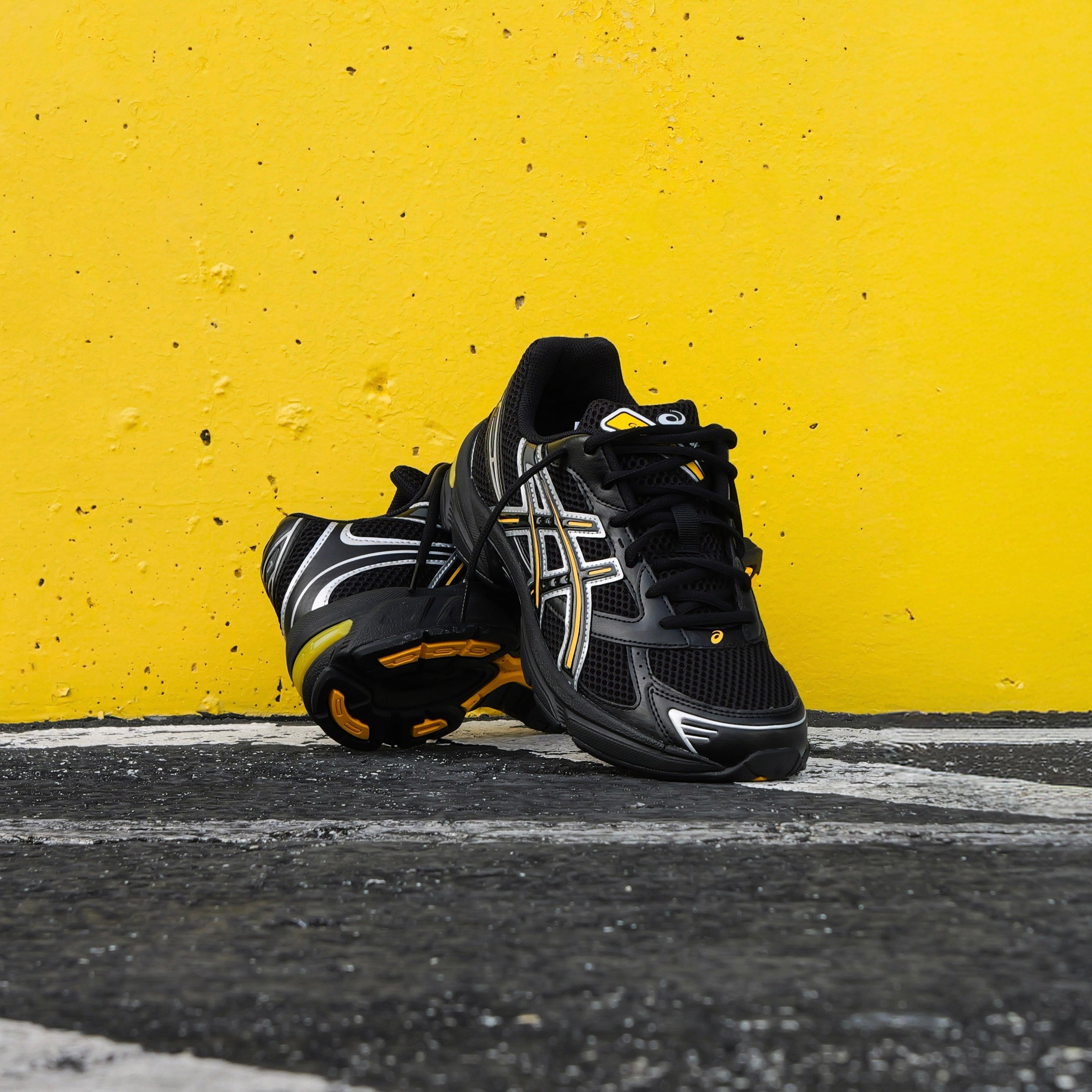Mens Asics Gel-1130 (Black/Yellow)