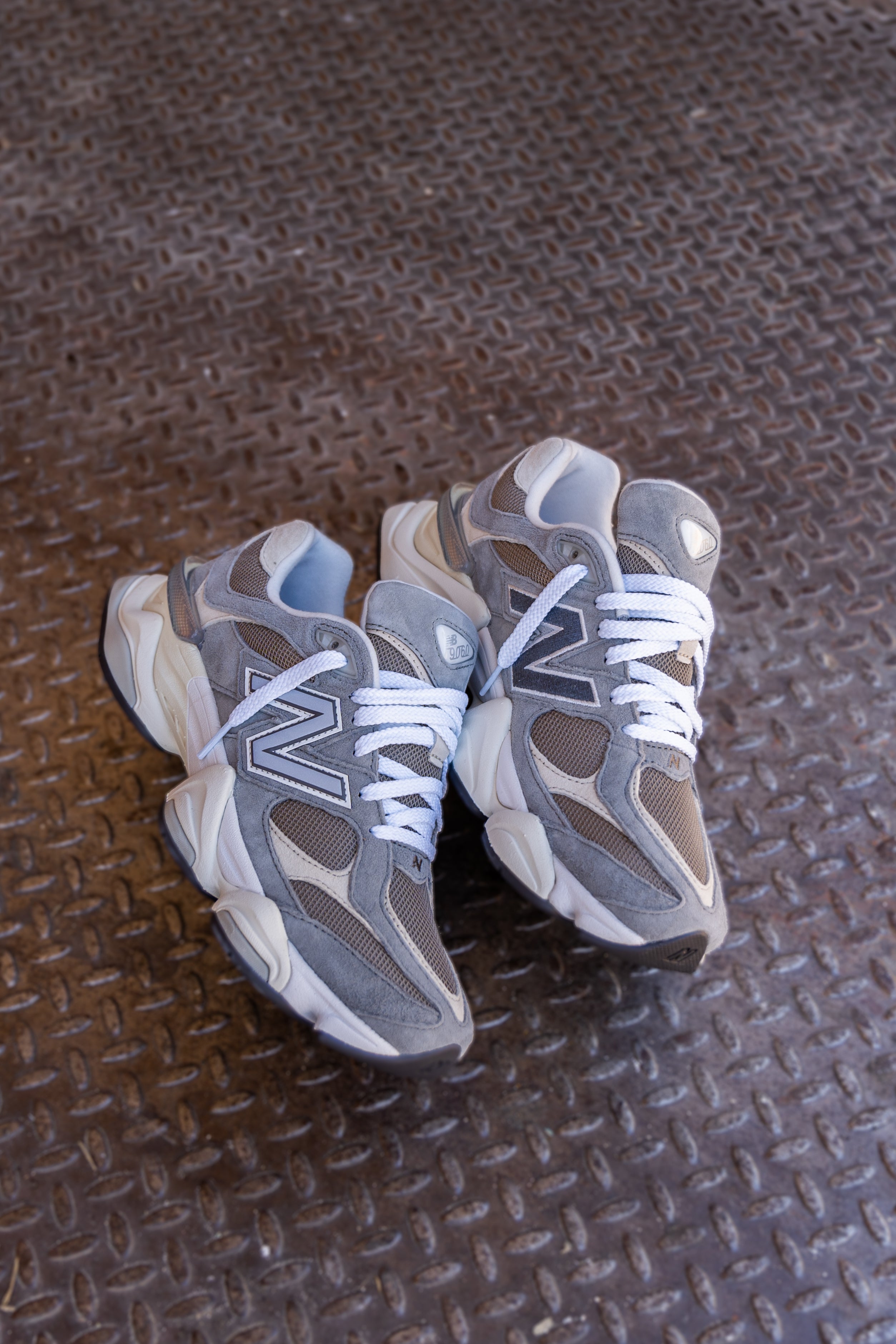 Mens New Balance 9060 (Grey/Brown) - U9060LBA - New Balance