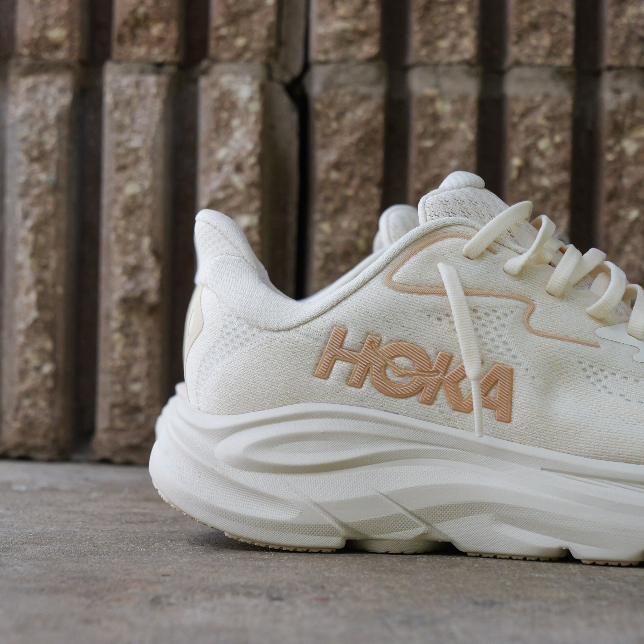 Womens HOKA Clifton 10 (VCH) - HOKA