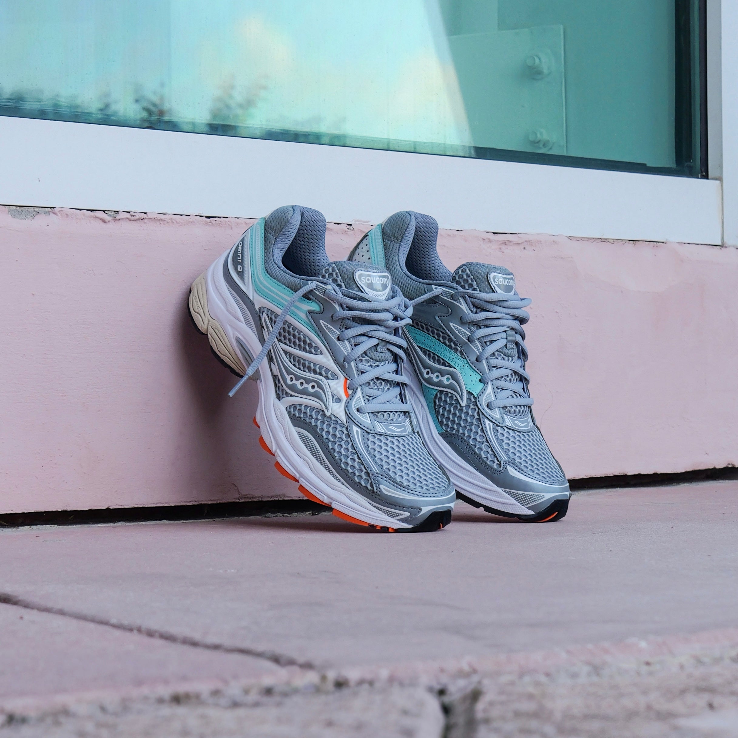 Mens Saucony ProGrid Omni 9 (Grey/Teal) - Saucony