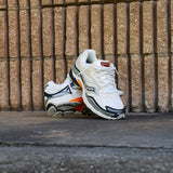Mens Saucony ProGrid Omni 9 (White/Tumeric) - Saucony