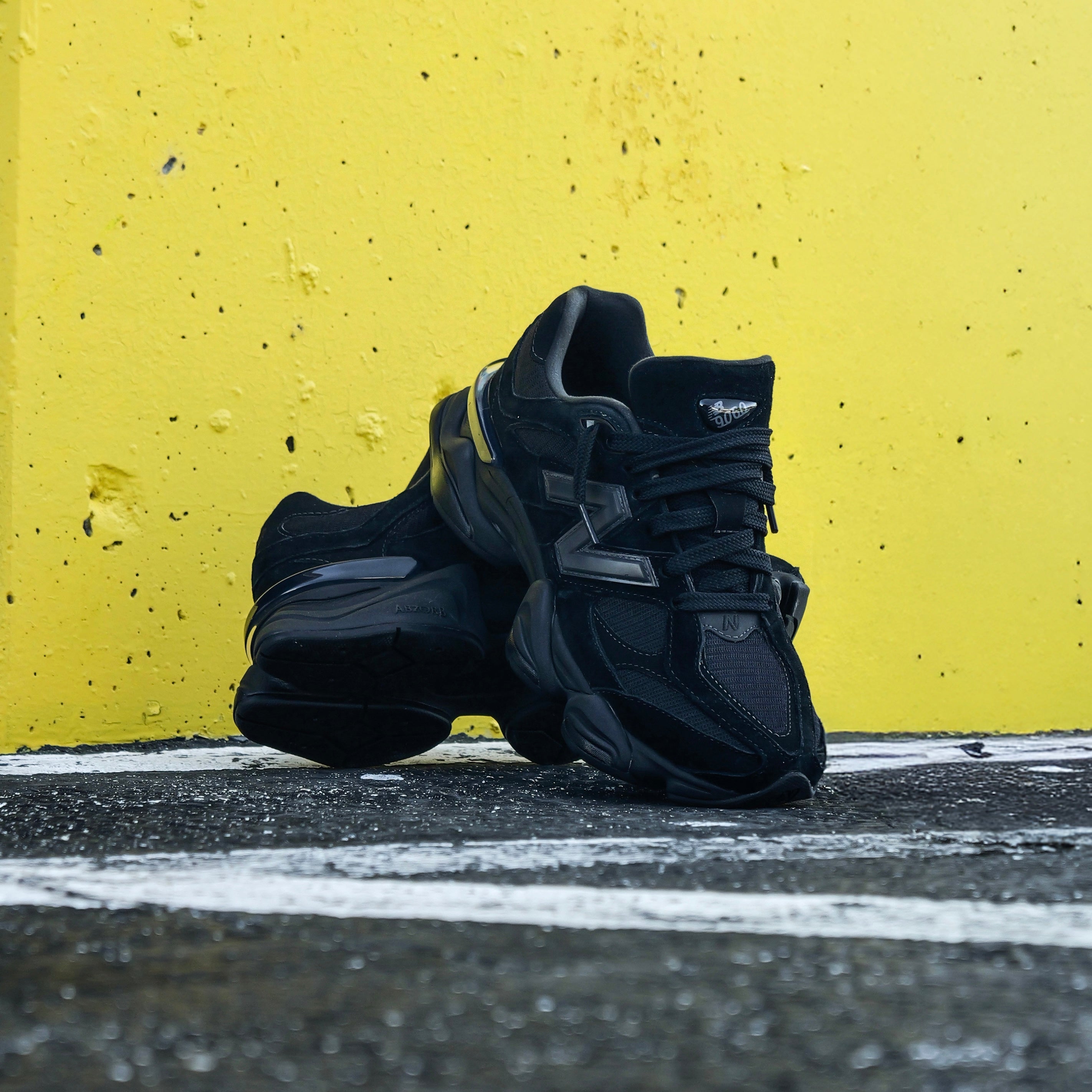 Mens New Balance U9060BPM (Triple Black) - New Balance