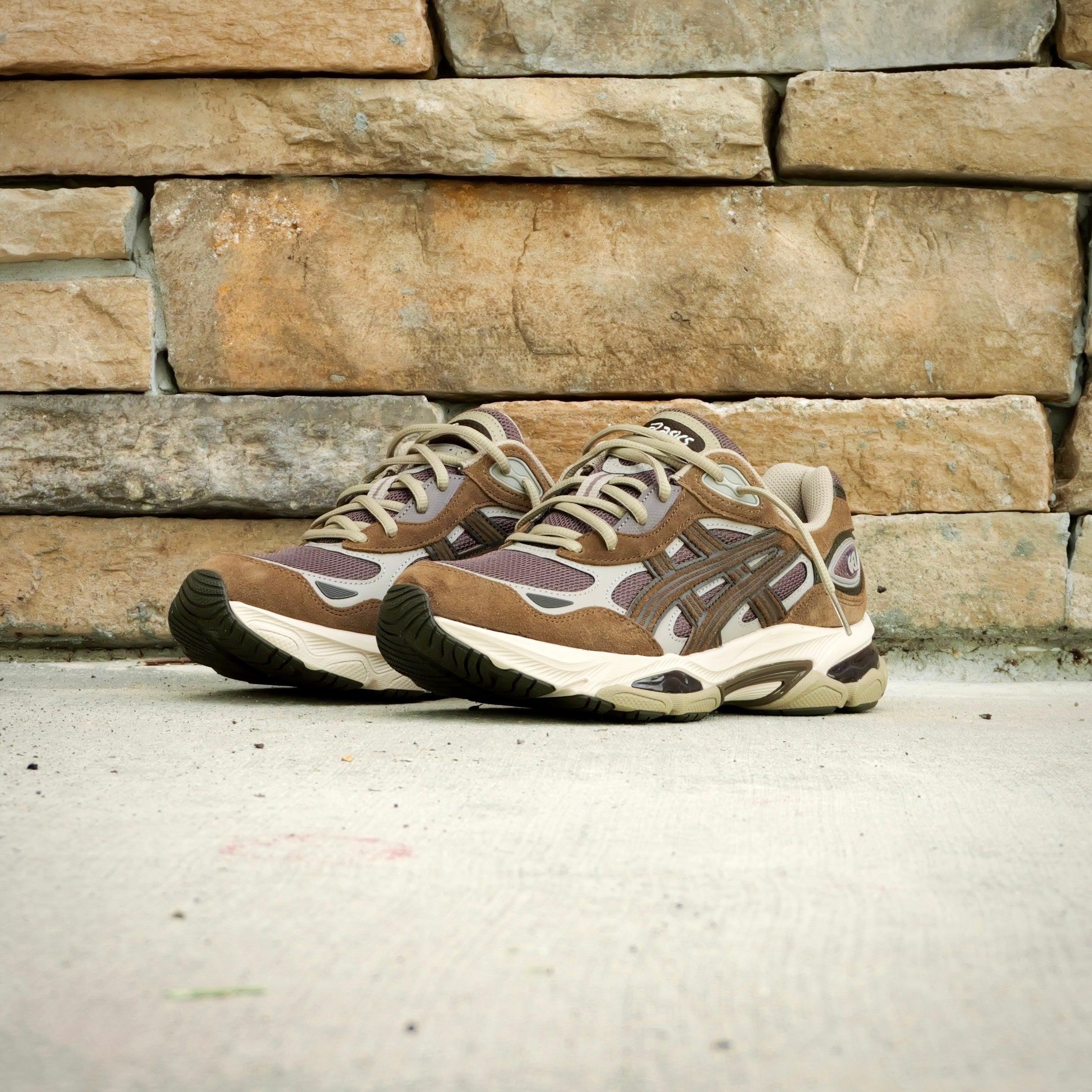 Mens Asics Gel-NYC 2.0 (Cocoa Powder/Brown Storm)