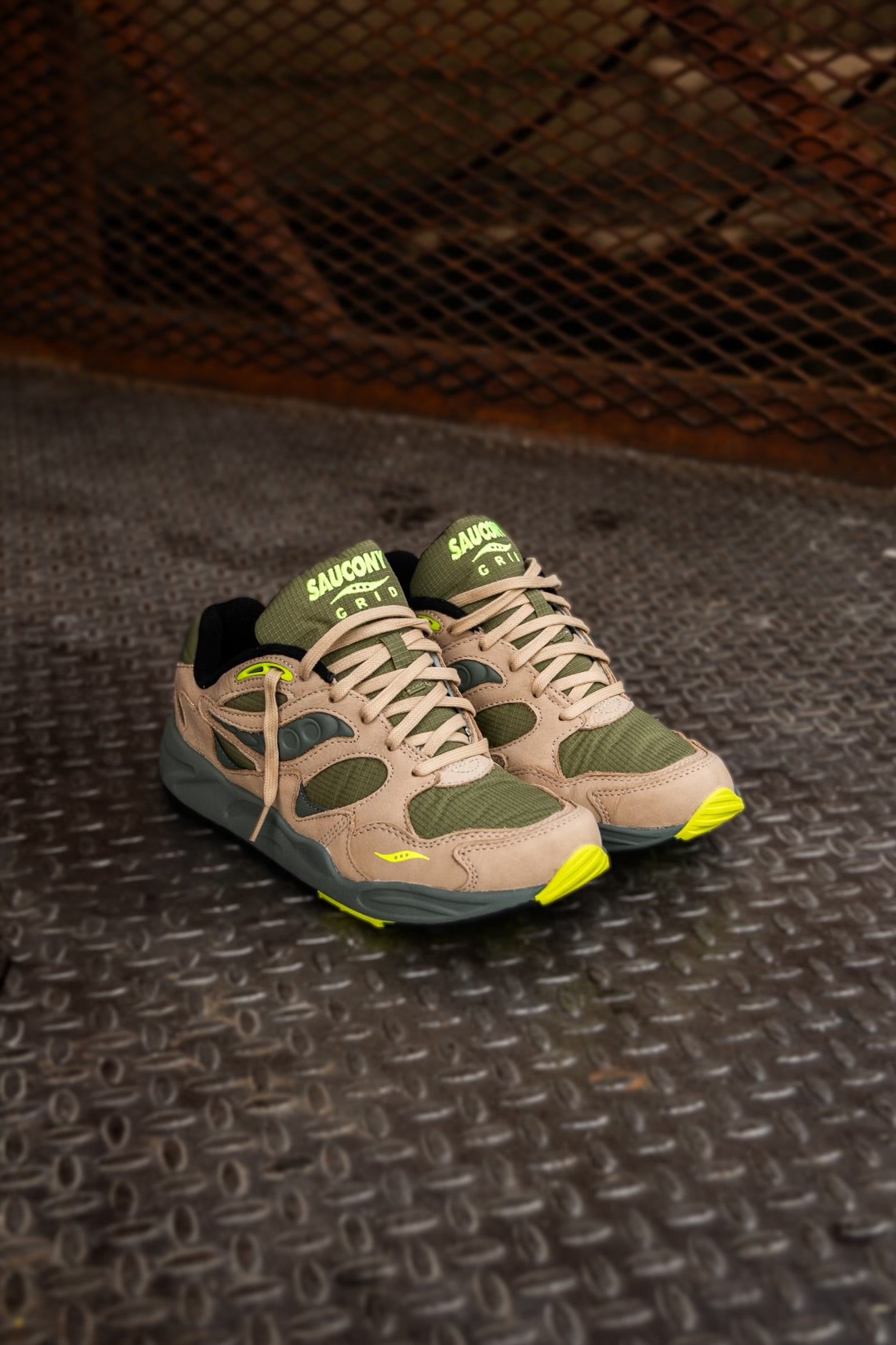 Mens Saucony Grid Shadow 2 Premium (Avocado/Volt) - Saucony