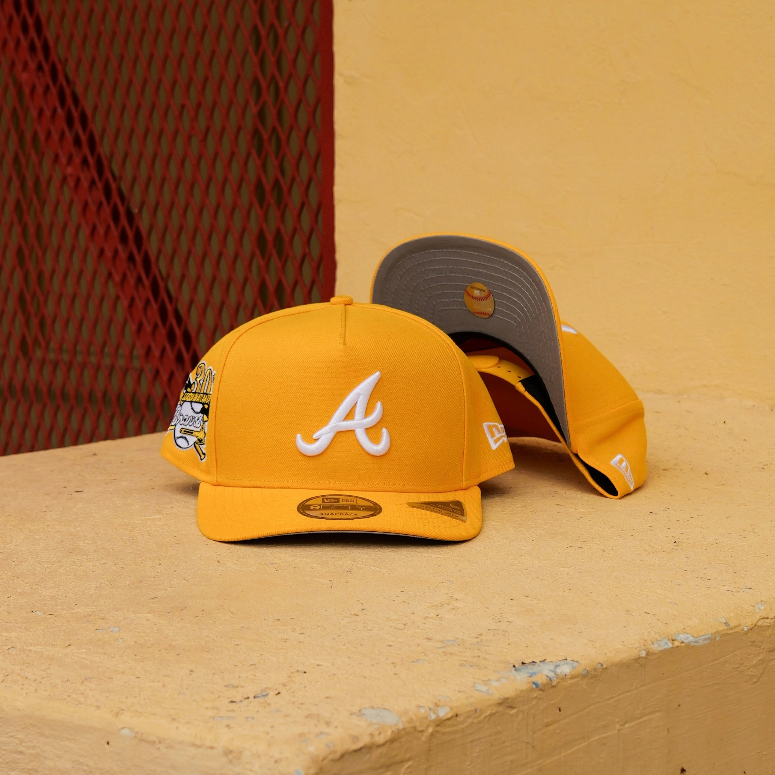 New Era Atlanta Braves 30th Season 9FIFTY A-Frame Snapback-(Gold)