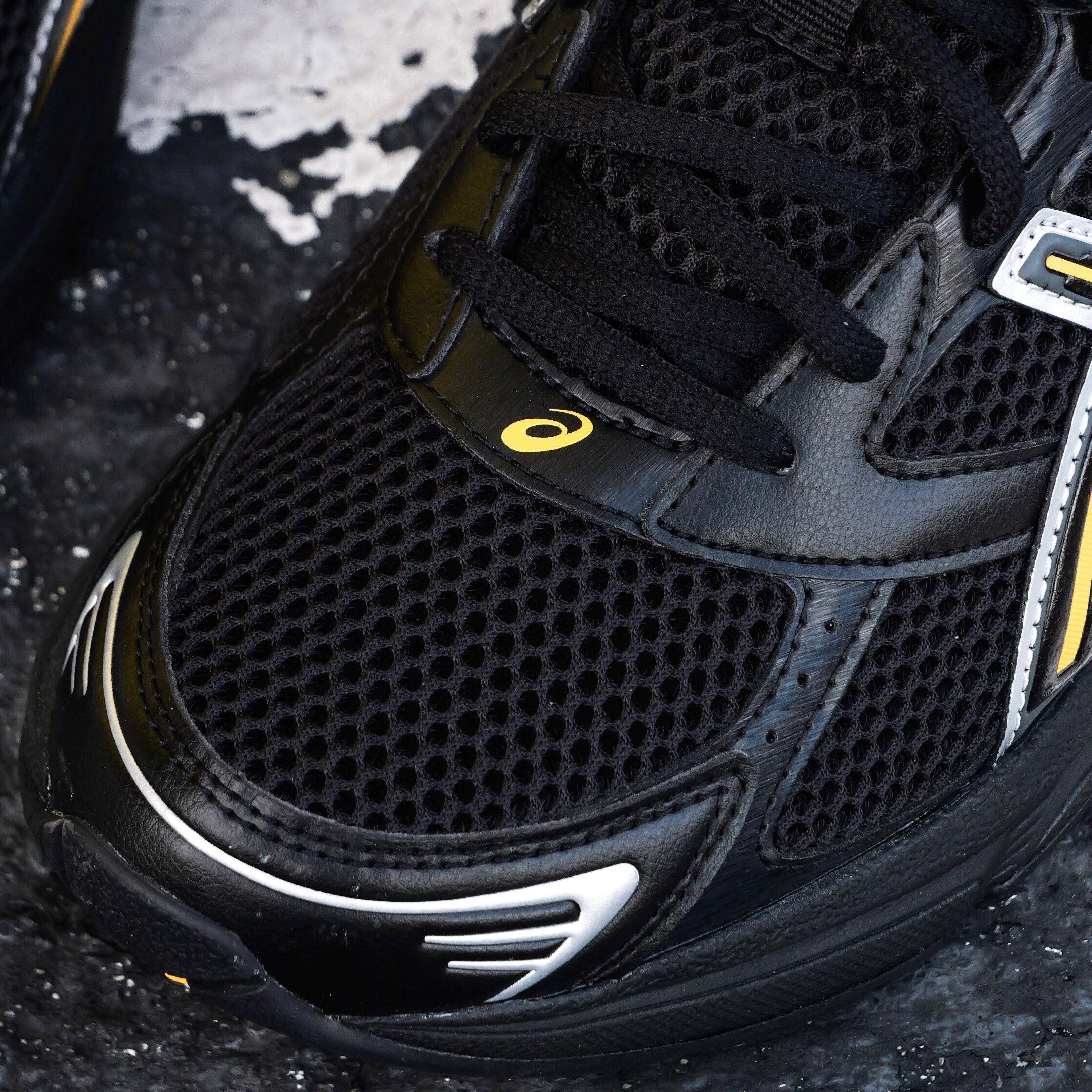 Mens Asics Gel-1130 (Black/Yellow)