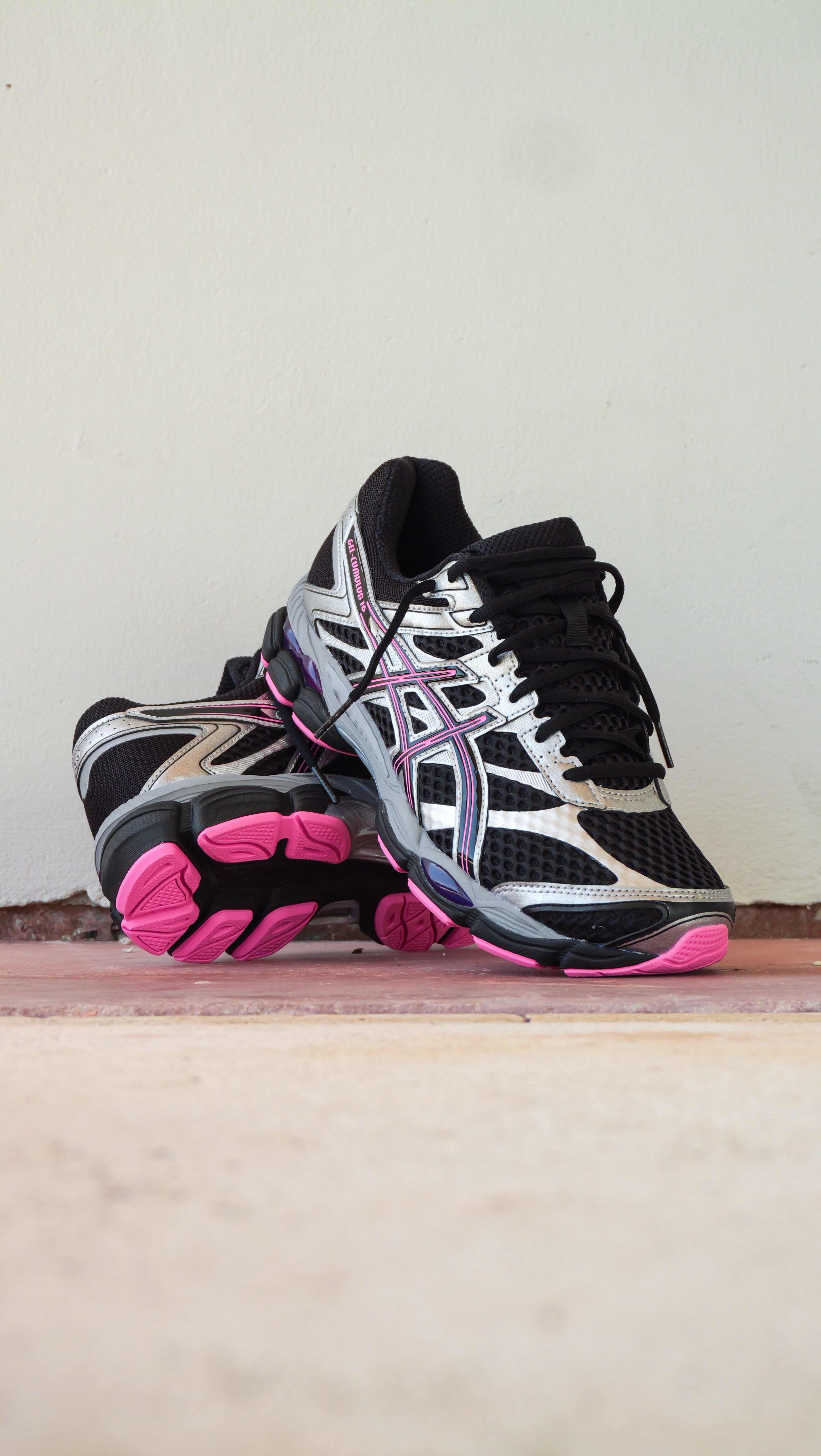 Mens Asics Gel-Cumulus 16 (Black/Dragon Fruit) - Asics