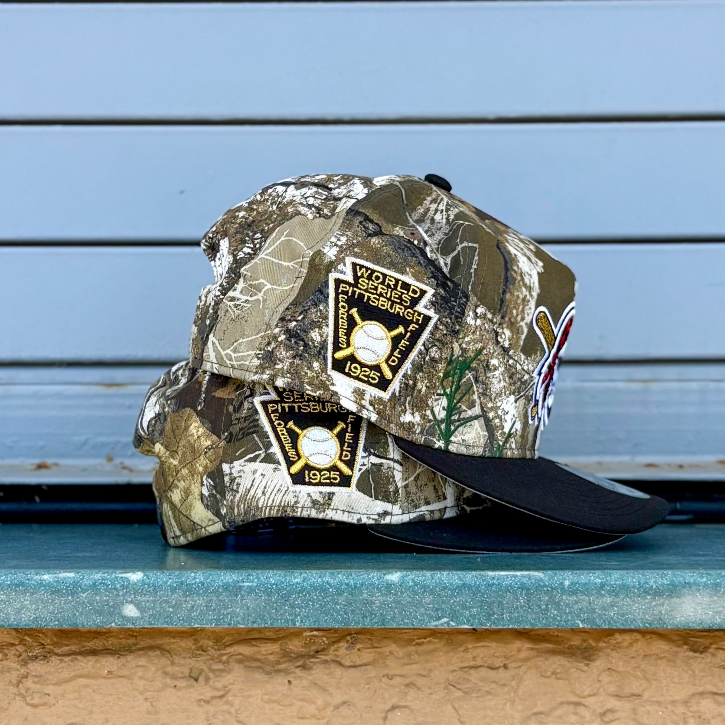 New Era Pittsburgh Pirates 1925 World Series Grey UV 9FIFTY A-Frame Snapback (Real Tree/Black)