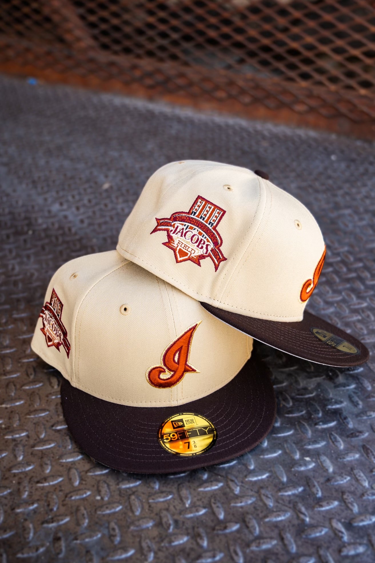 New Era Cleveland Indians Jacobs Field Grey UV (Vegas Gold/Burnt Wood) 59Fifty Fitted - New Era