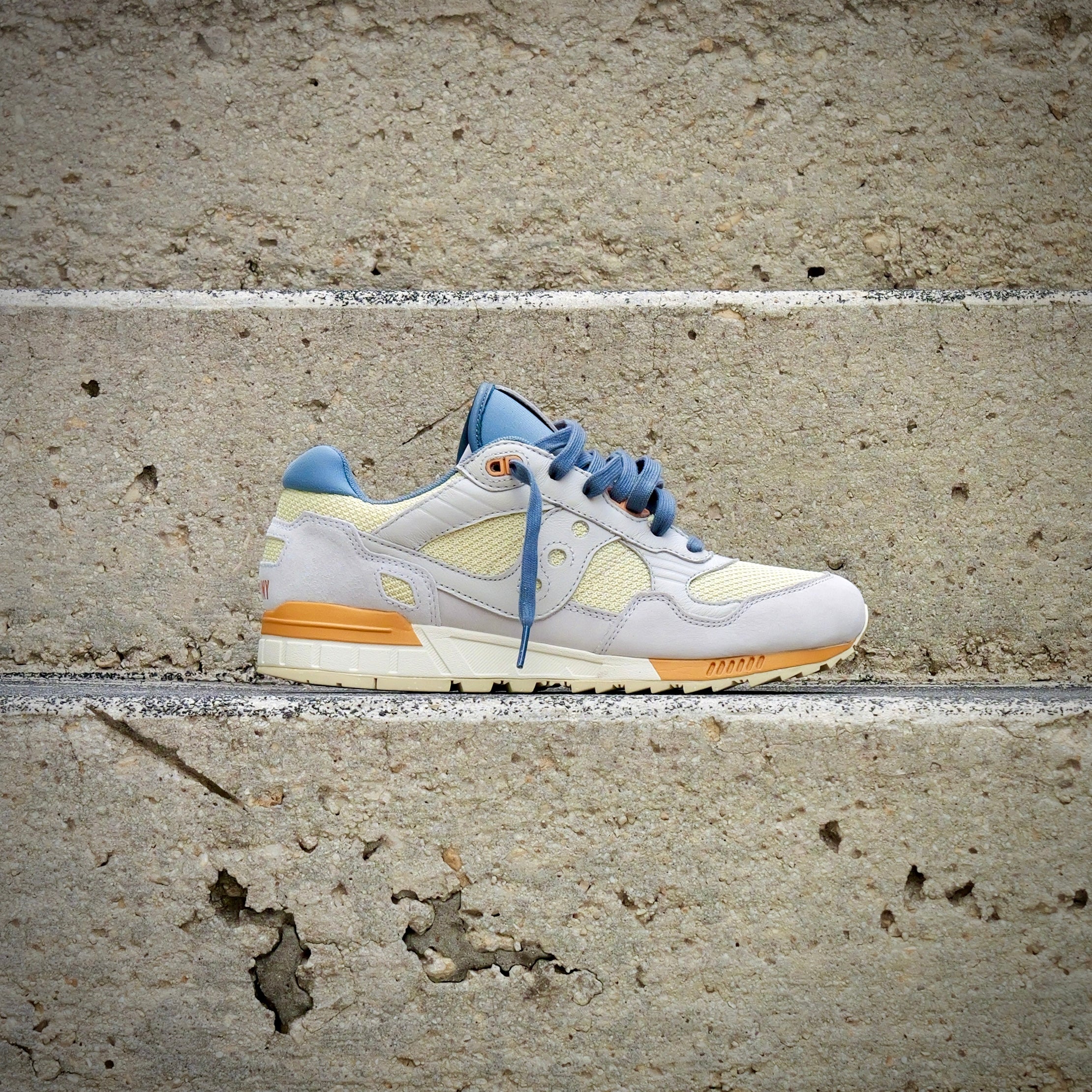 Mens Saucony Shadow 5000 (Tofu/Buckskin)