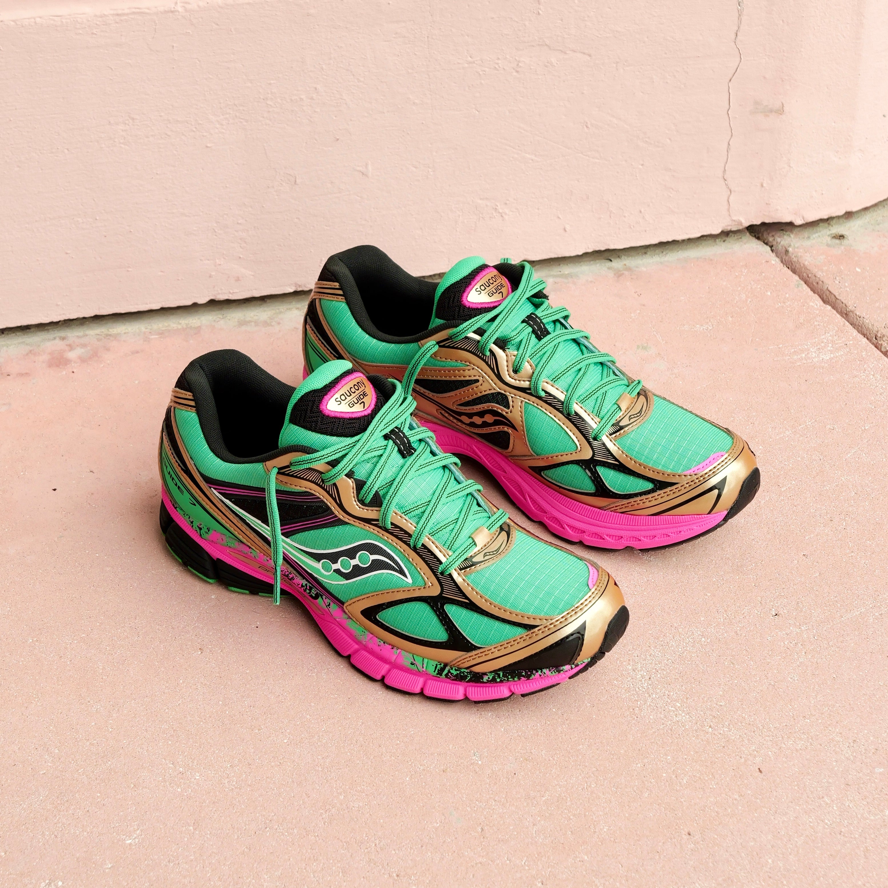 Mens Saucony ProGrid Guide 7 (Green/Bronze) - Saucony