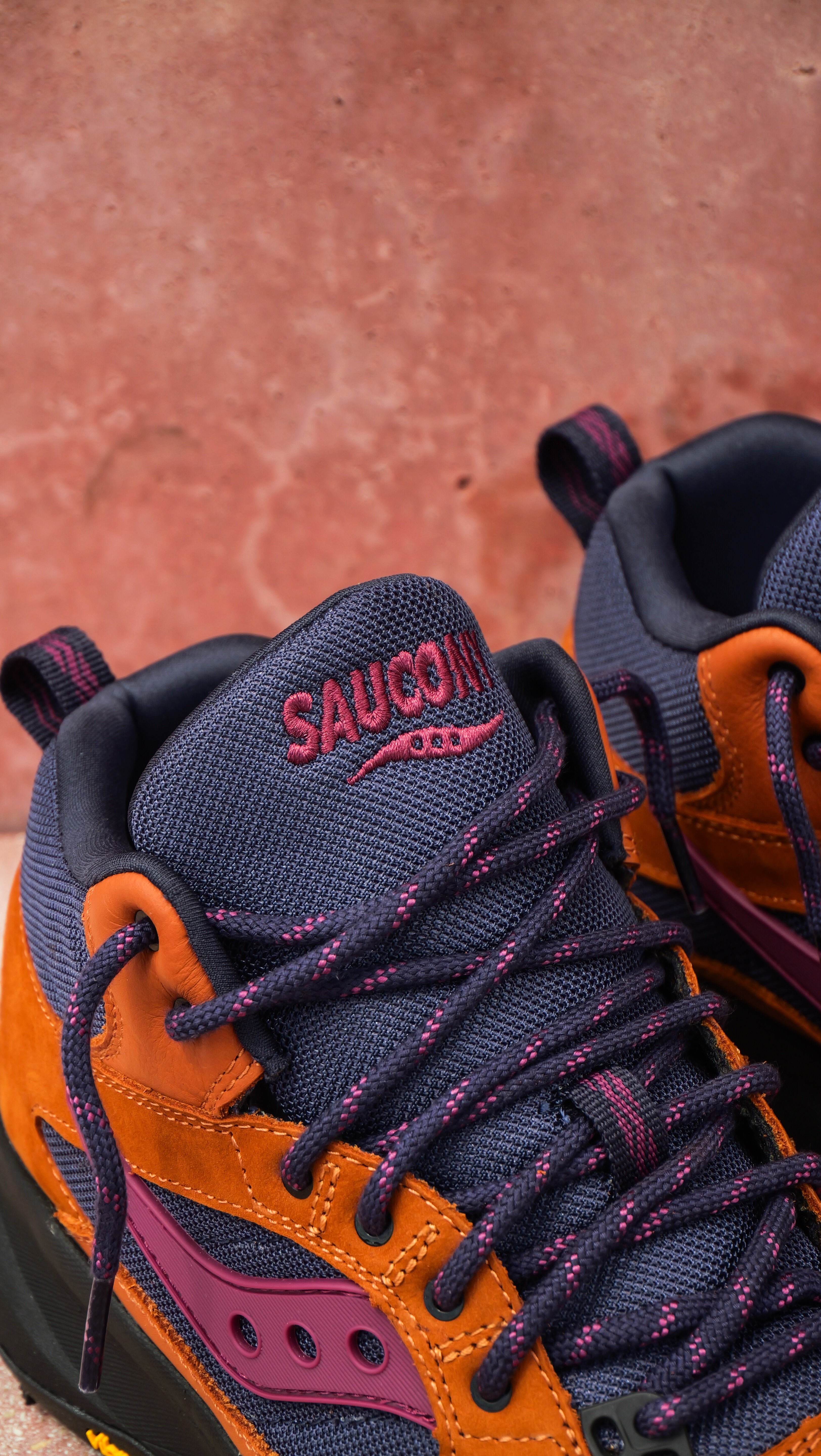 Mens Saucony Trekker LS (Ginger/Naval)