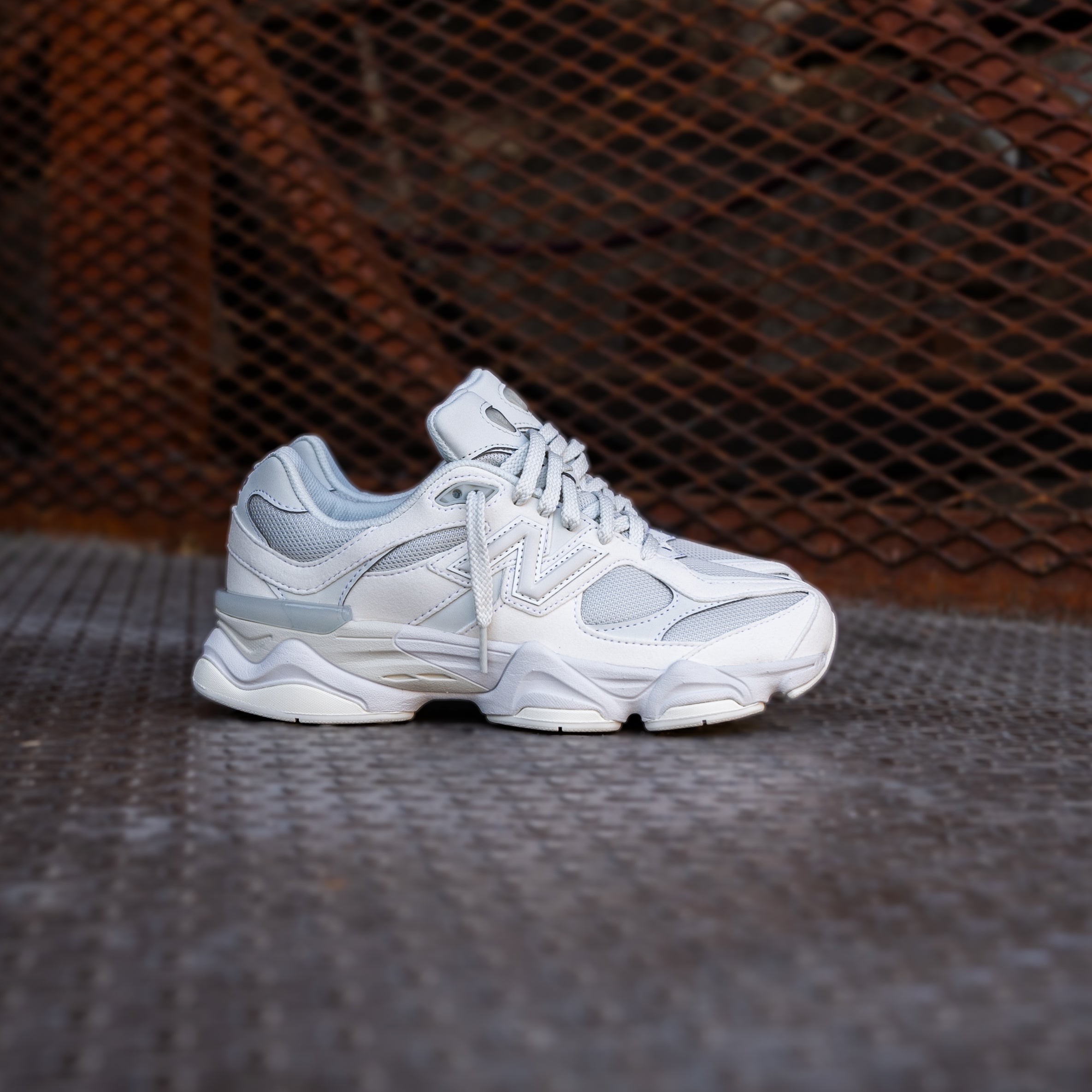 Gradeschool New Balance 9060 (Light Grey) - New Balance