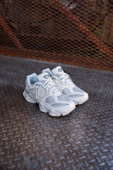 Gradeschool New Balance 9060 (Light Grey) - New Balance