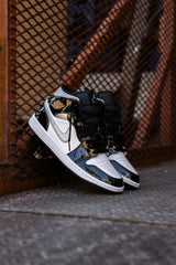 Mens Air Jordan 1 Mid (Black/Metallic Silver/White) - Nike