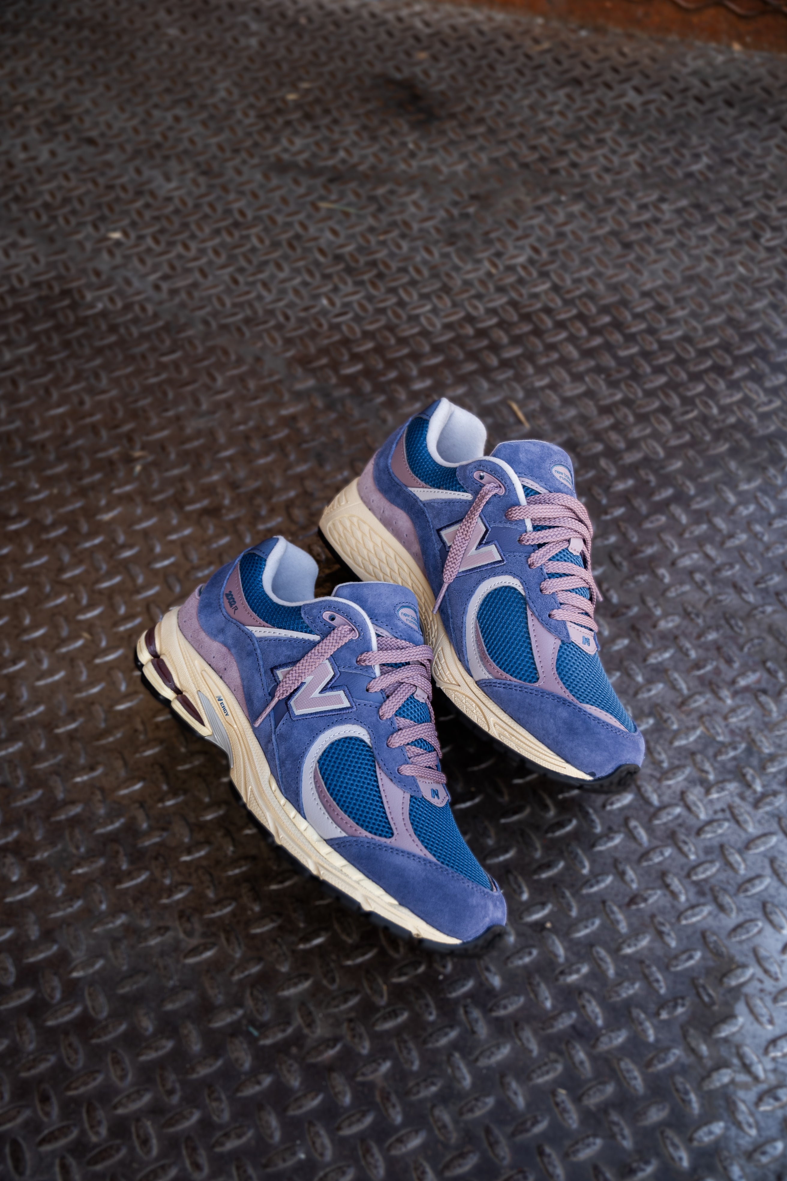Mens New Balance 2002R (Blue/Purple) - U2002RPA - New Balance