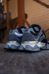 Mens New Balance 9060 (Black/Grey)-U9060BLK - New Balance