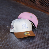 New Era New York Yankees 1996 WS Pink UV 59Fifty Fitted (Off White/Peanut) - New Era