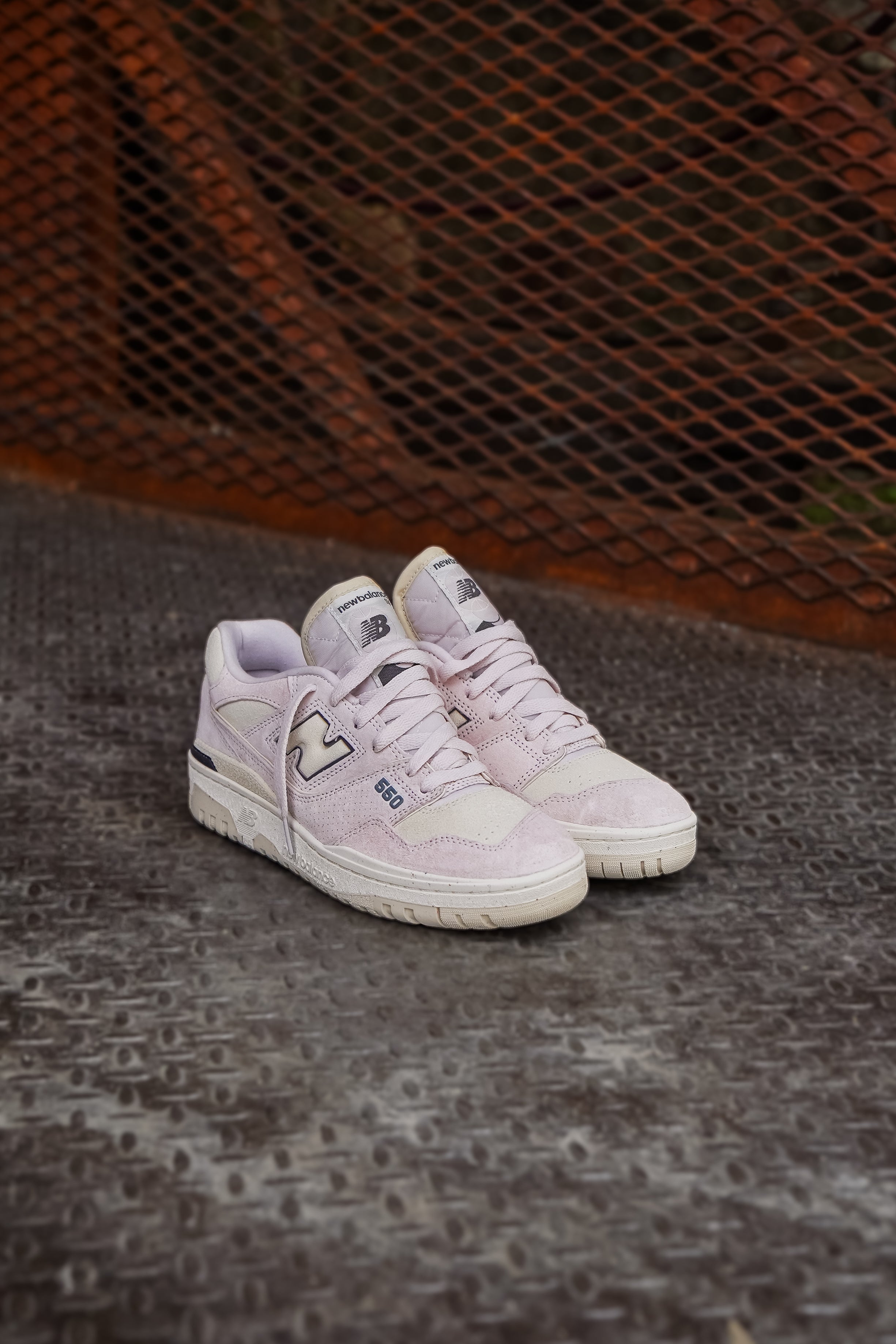 Women's New Balance 550 (Beige/Pink) - BBW550RC - New Balance