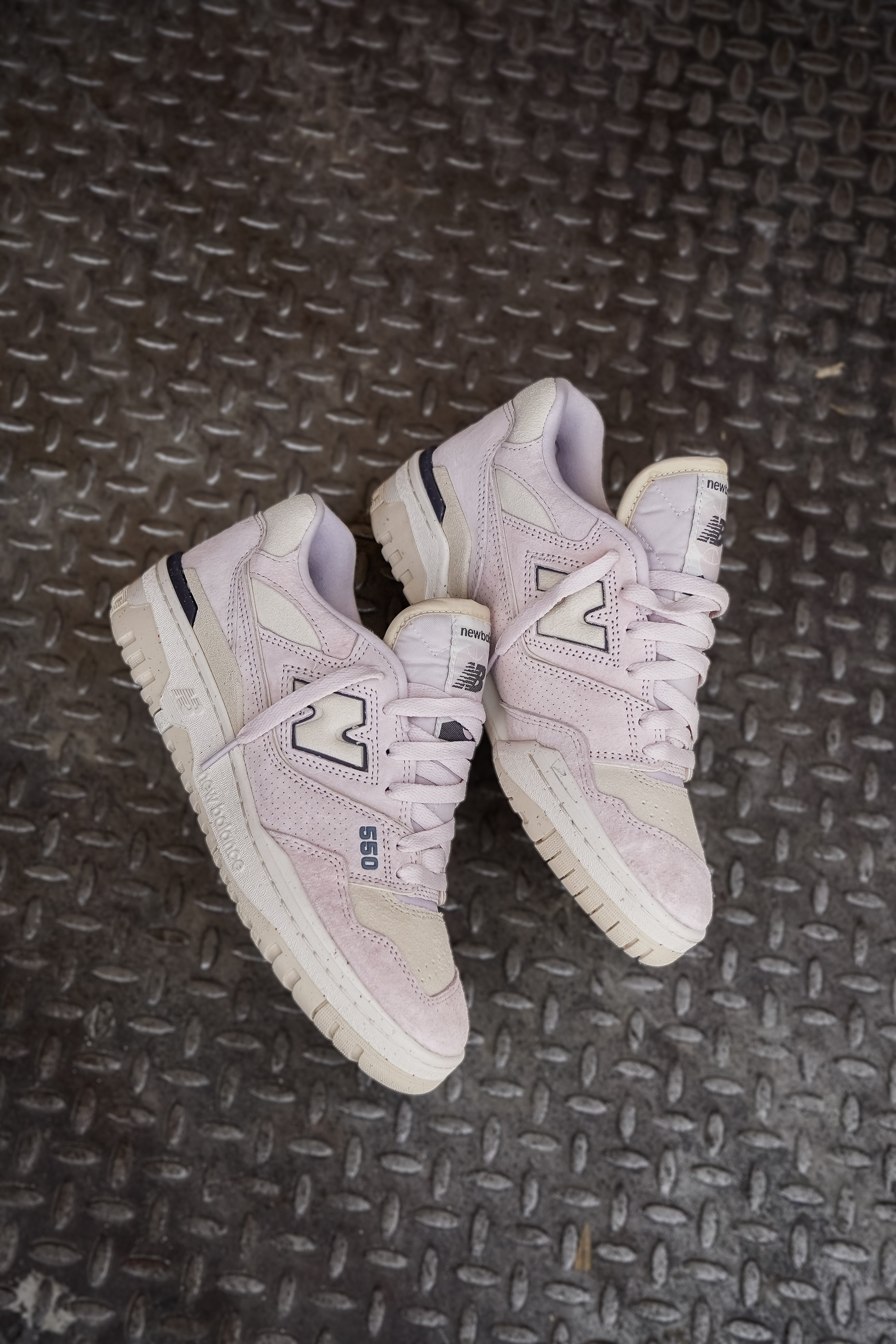 Women's New Balance 550 (Beige/Pink) - BBW550RC - New Balance