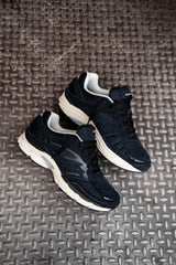 Mens Saucony OG ProGrid Omni 9 (Black/Cream) - Saucony