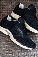 Mens Saucony OG ProGrid Omni 9 (Black/Cream) - Saucony
