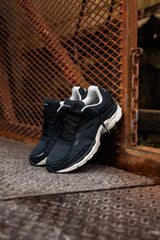 Mens Saucony OG ProGrid Omni 9 (Black/Cream) - Saucony