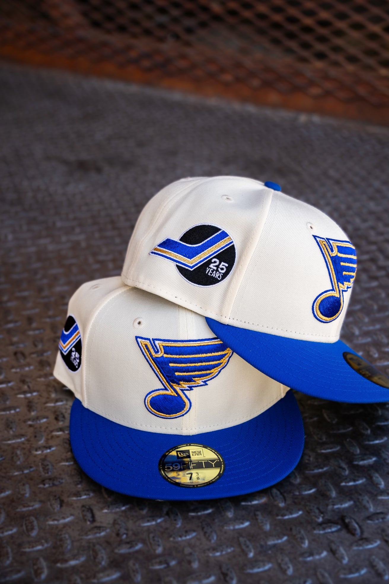 New Era St. Louis Blues 25th Anniversary Green UV 59Fifty Fitted (Off White/Royal) - New Era