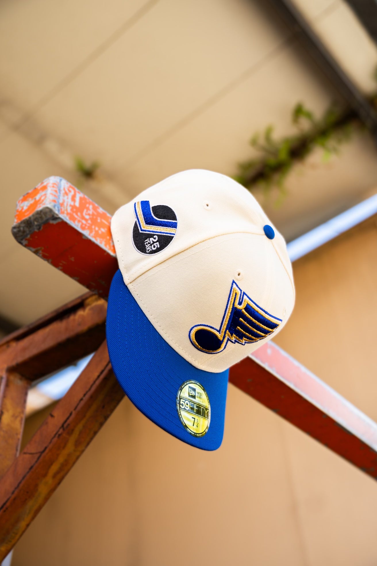 New Era St. Louis Blues 25th Anniversary Green UV 59Fifty Fitted (Off White/Royal) - New Era