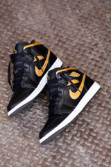 Mens Air Jordan 1 Mid (Black/Metallic Gold/White) - VIP Nike