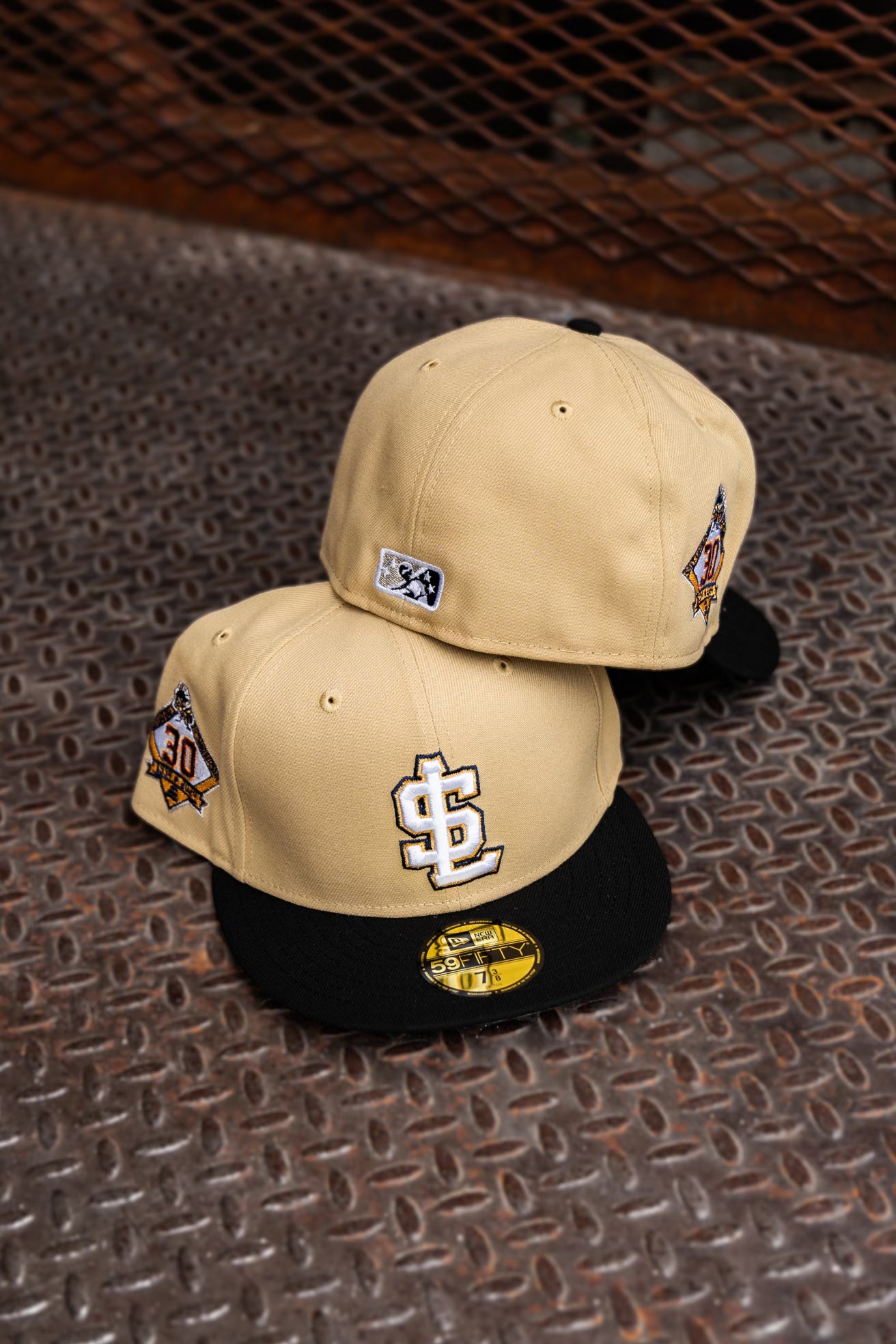 New Era Salt Lake City Bee 30th Anniversary Grey UV (Vegas Gold/Black) 59Fifty Fitted - New Era