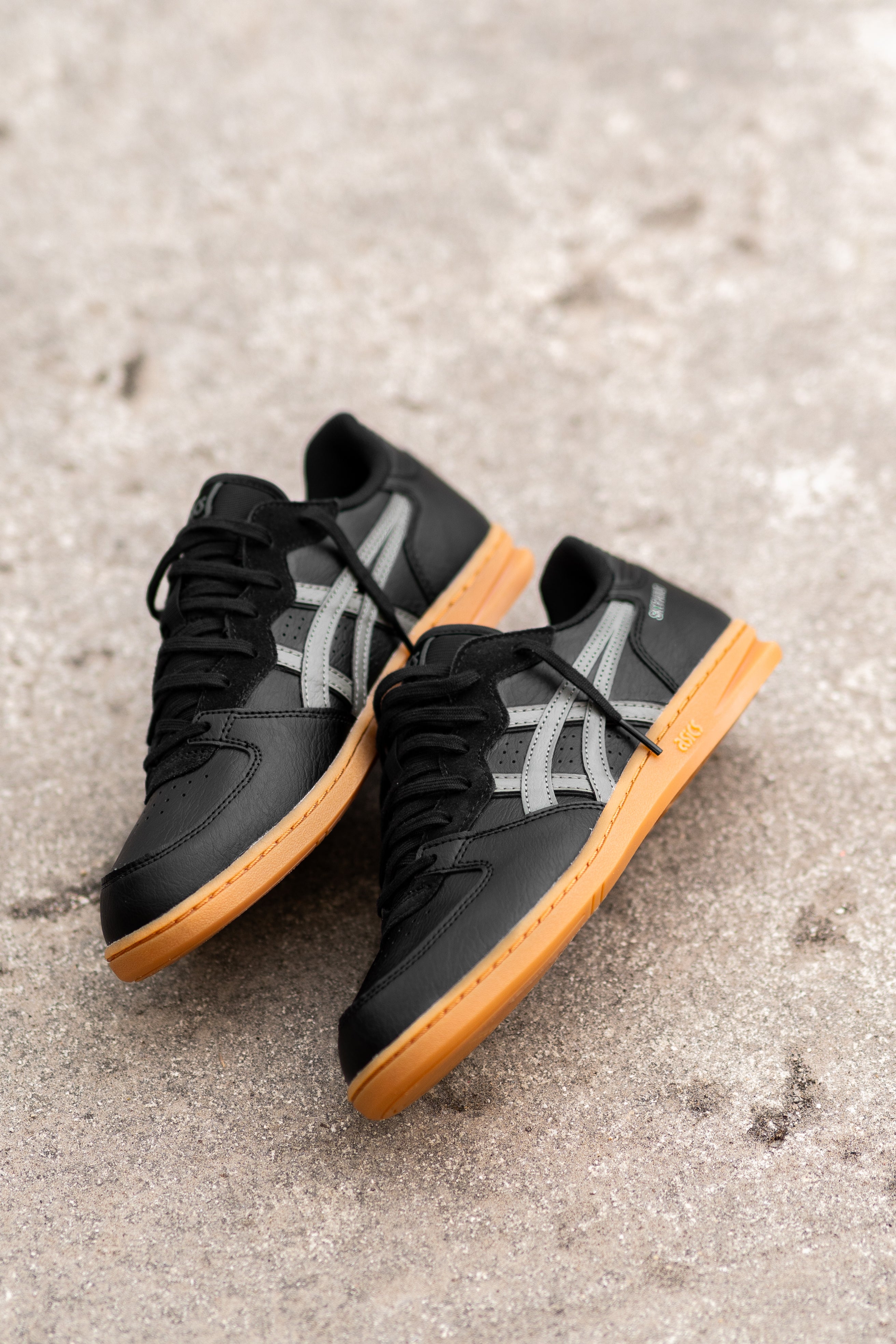 Men's Asics Skyhand OG (Black/Truffle Grey) - Asics