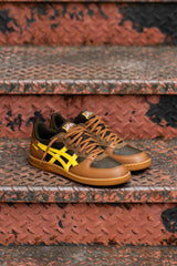 Men's Asics Skyhand OG (Black Coffee/Tai-Chi Yellow) - Asics