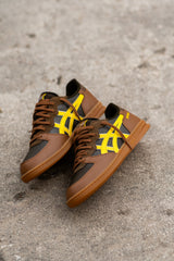 Men's Asics Skyhand OG (Black Coffee/Tai-Chi Yellow) - Asics
