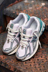 Mens New Balance 1906R (Grey/Pink) - M1906RET - New Balance