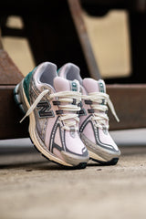 Mens New Balance 1906R (Grey/Pink) - M1906RET - New Balance