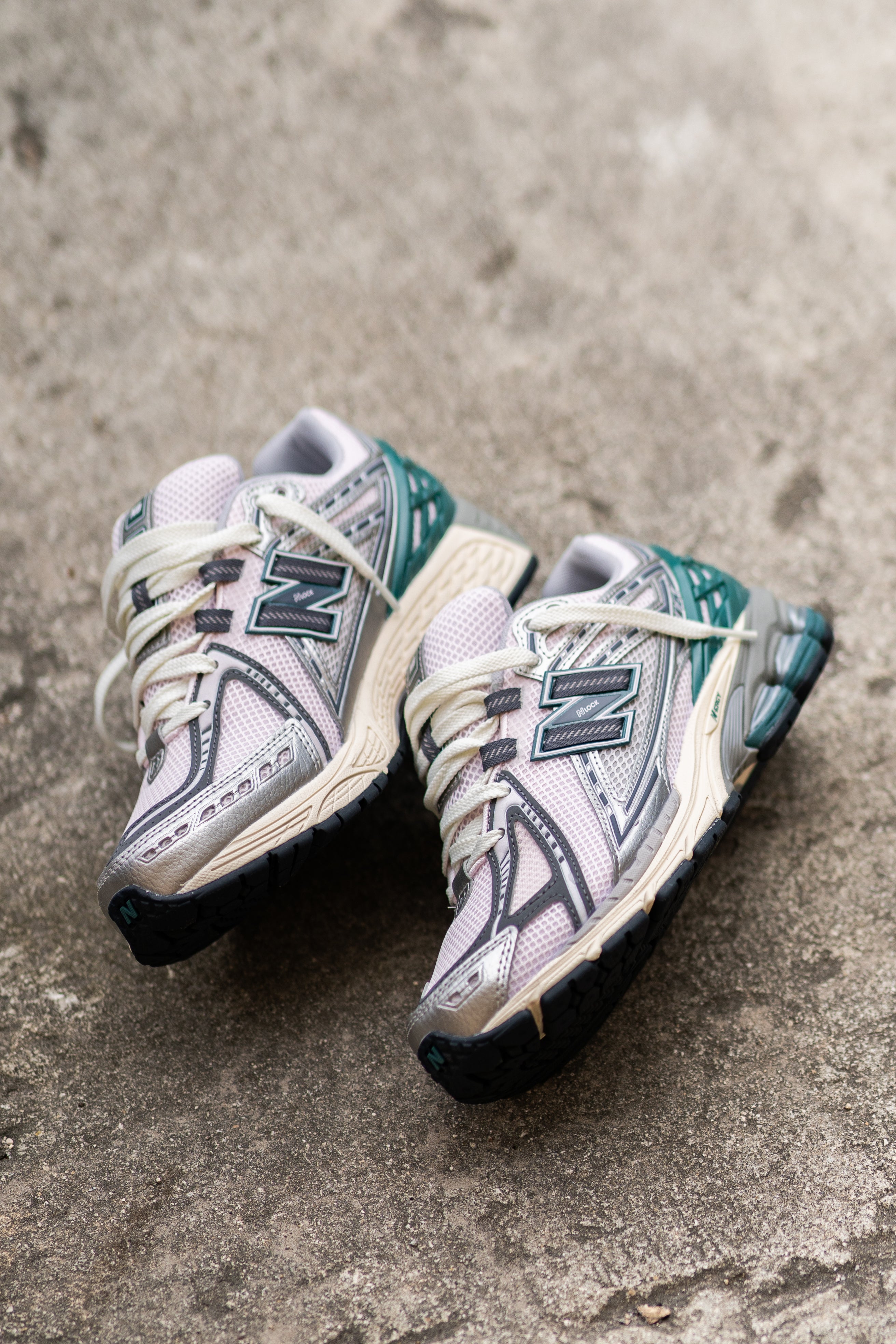 Mens New Balance 1906R (Grey/Pink) - M1906RET - New Balance