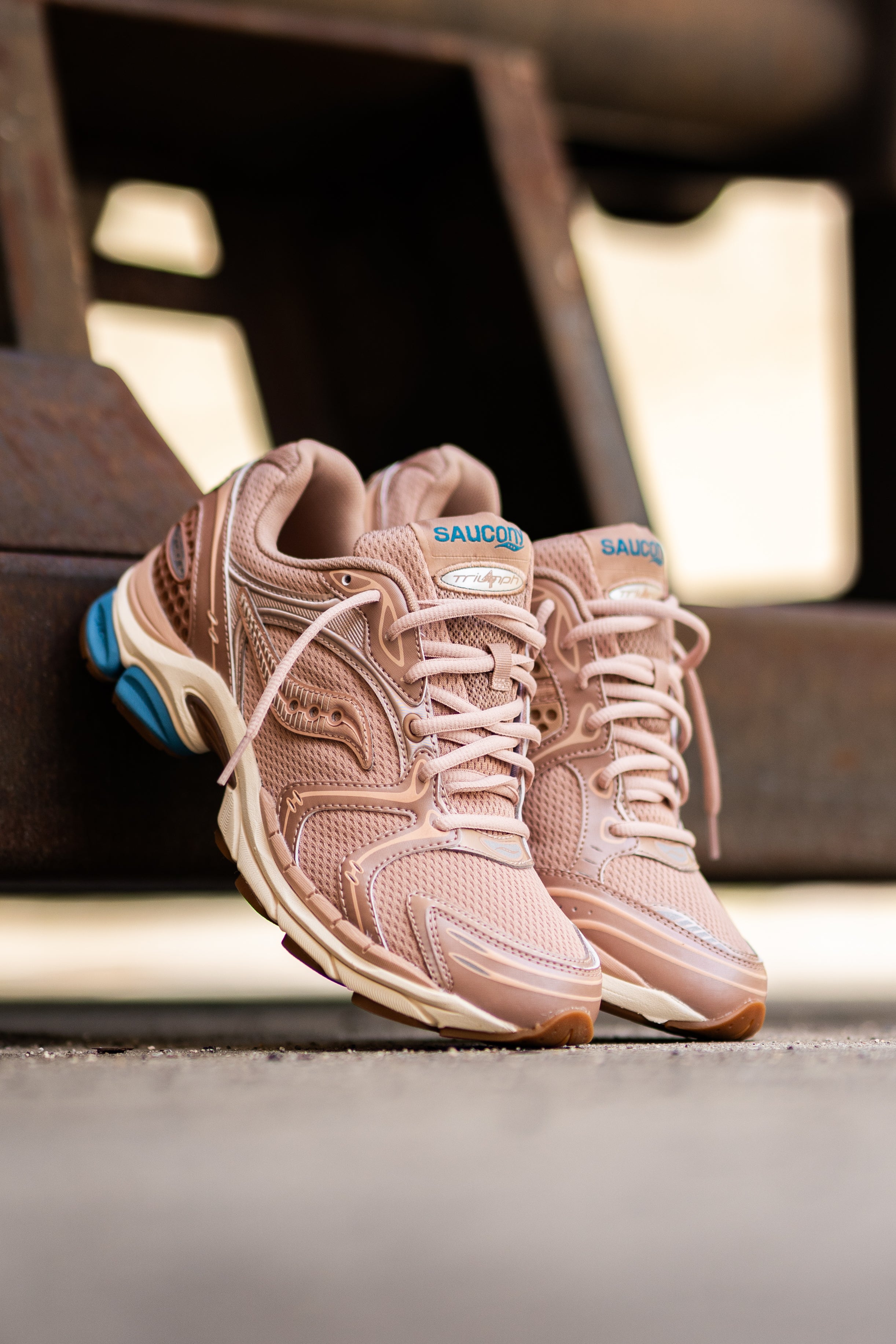 Mens Saucony ProGrid Triumph 4 (Tan/Royal) - Saucony