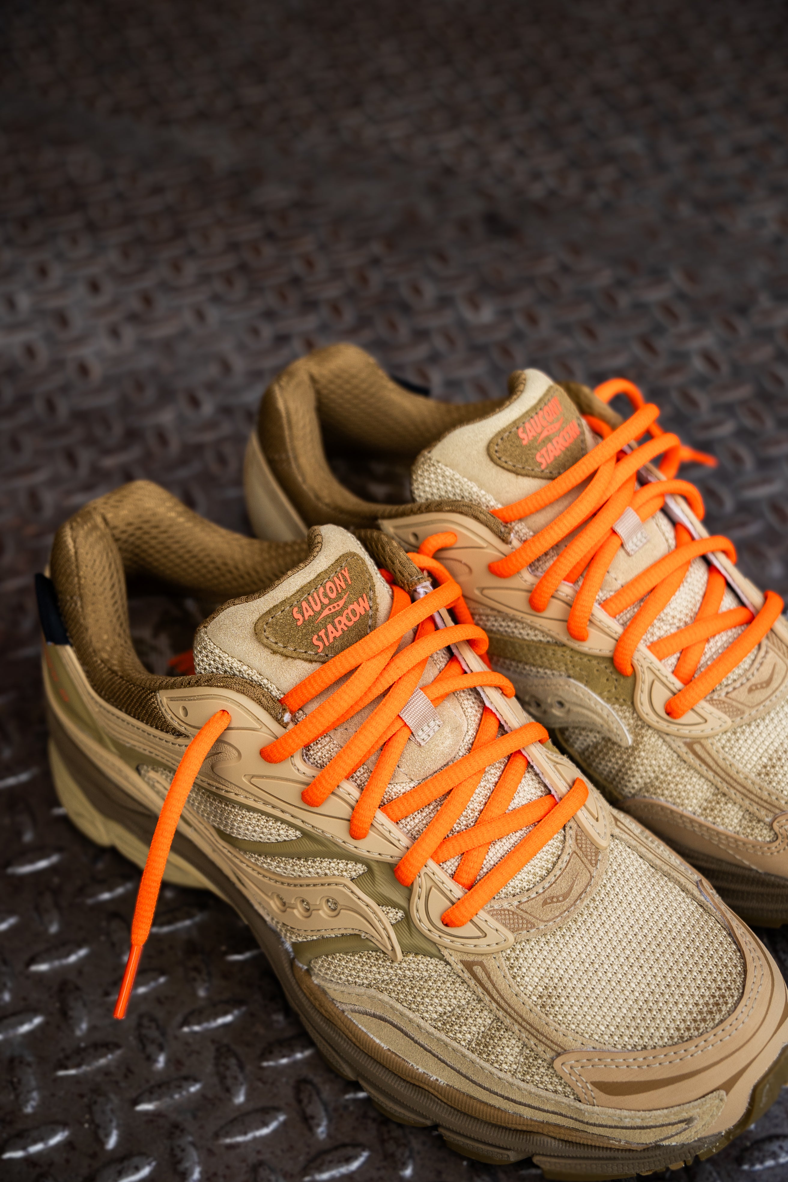 Mens Saucony x Starcow ProGrid Omni 9 (Beige/Tan) - Saucony