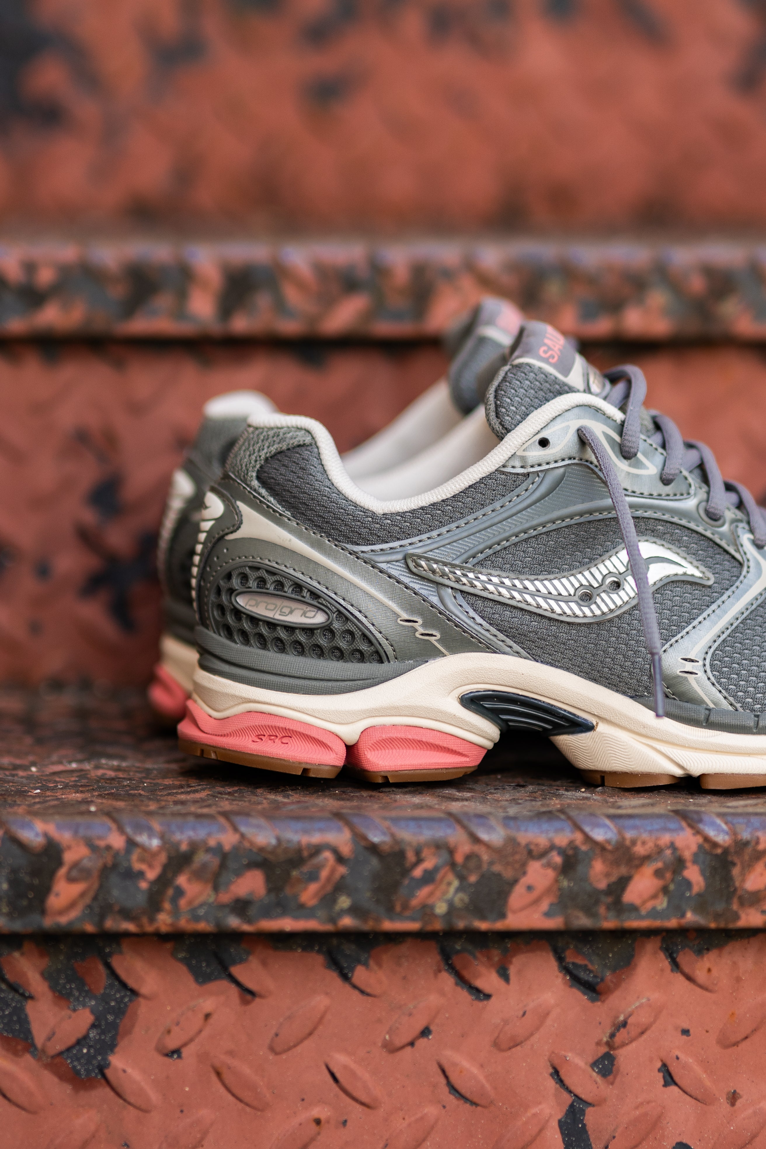 Mens Saucony ProGrid Triumph 4 (Agave/Peach) - Saucony