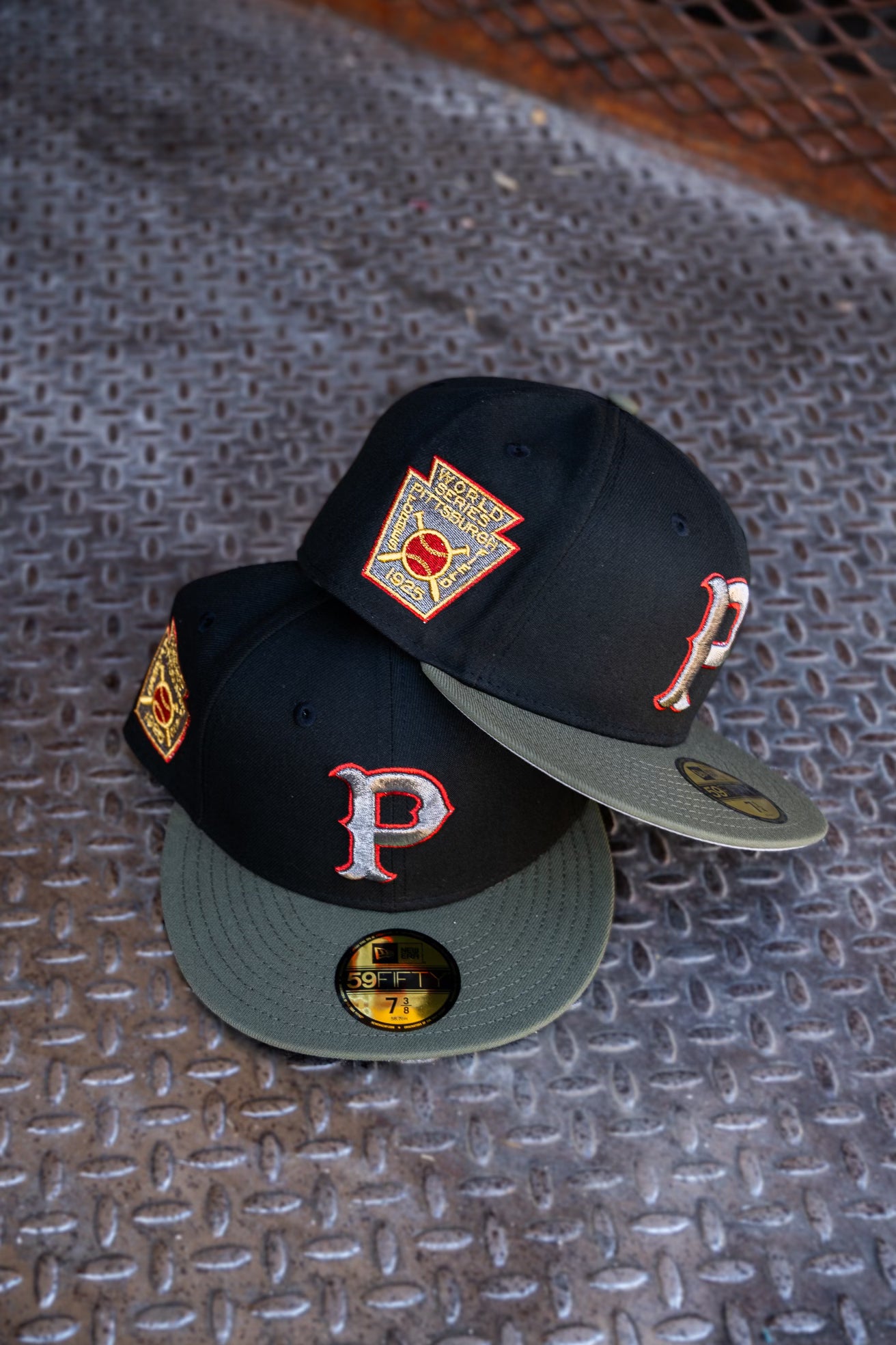 New Era Pittsburgh Pirates 1925 World Series Grey UV (Black/Olive) 59Fifty Fitted - New Era