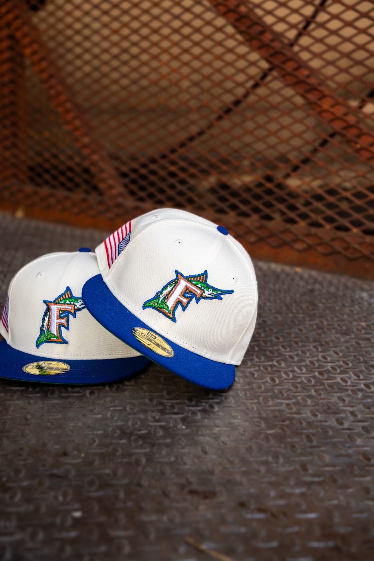 New Era Florida Marlins USA Flag Green UV (Off White/Royal) 59Fifty Fitted - New Era