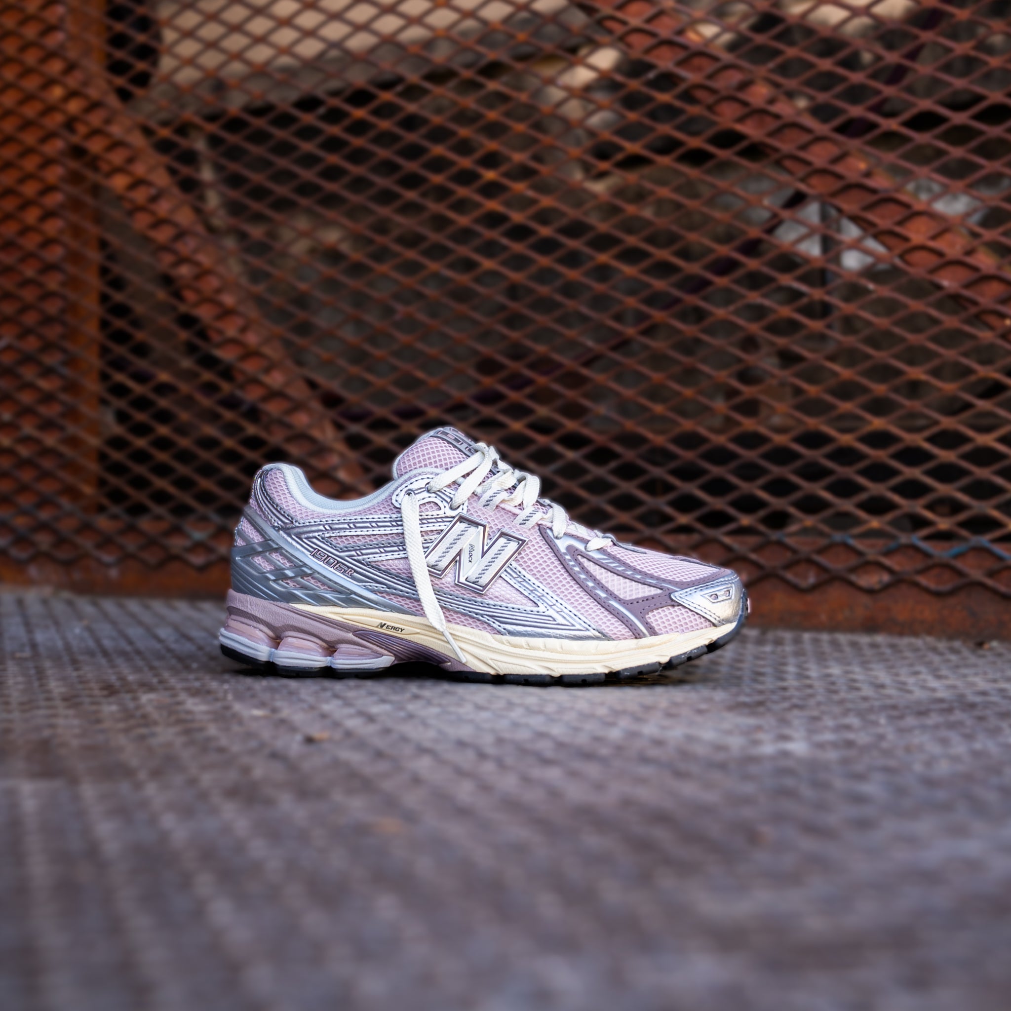 Mens New Balance 1906R (Silver/Pink) - U1906RNF - New Balance