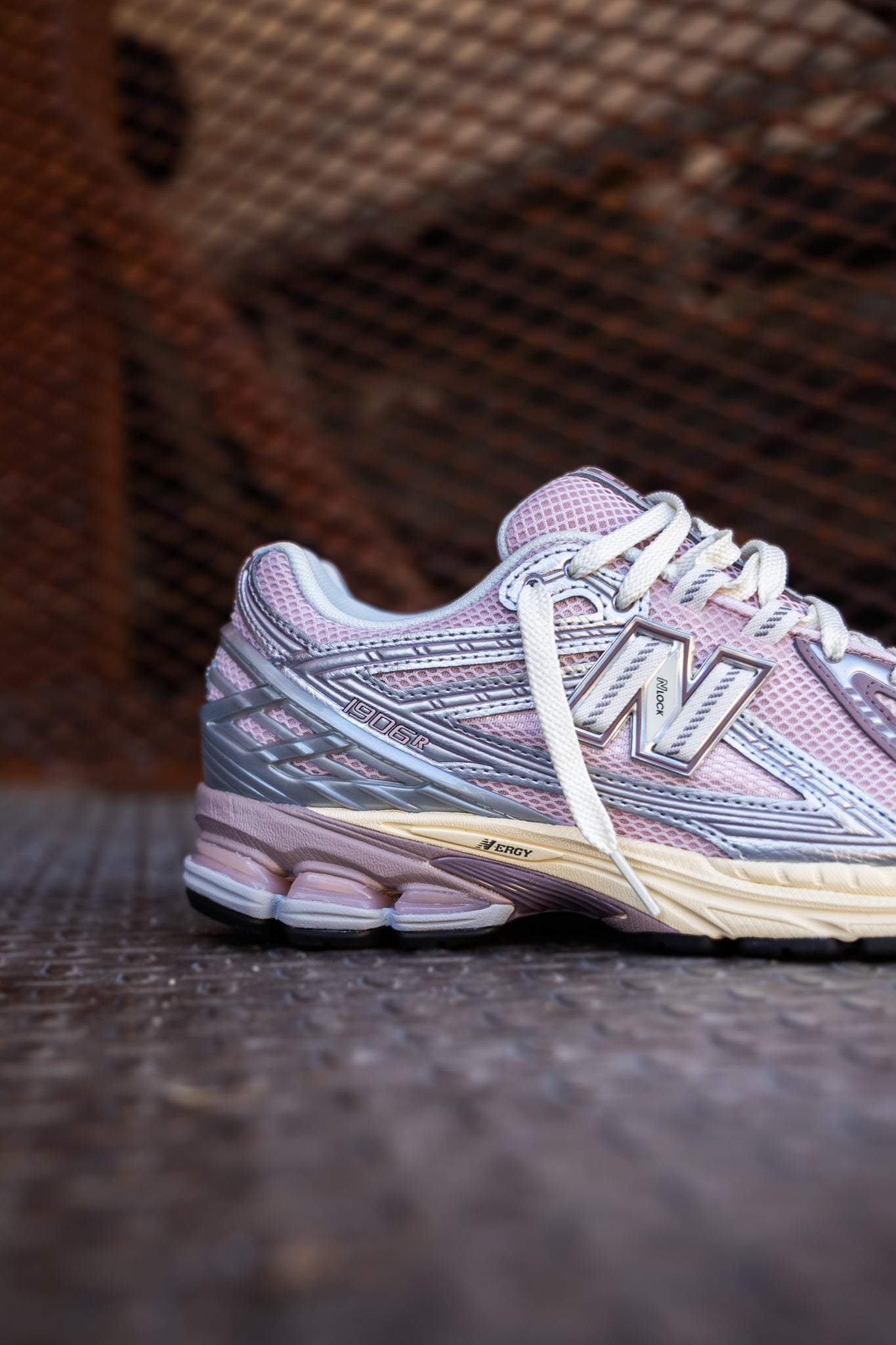 Mens New Balance 1906R (Silver/Pink) - U1906RNF - New Balance